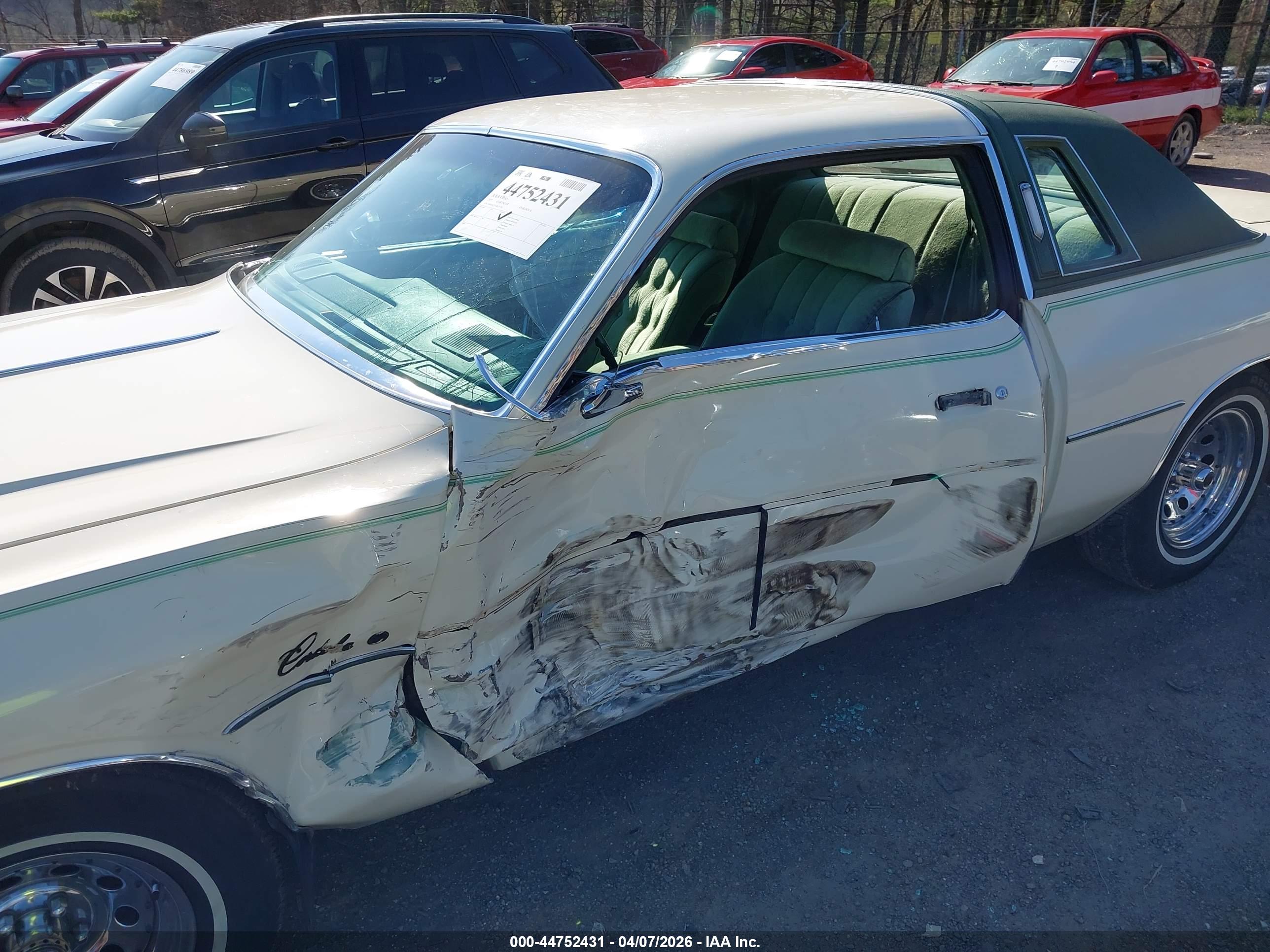 CHRYSLER CORDOBA image 6