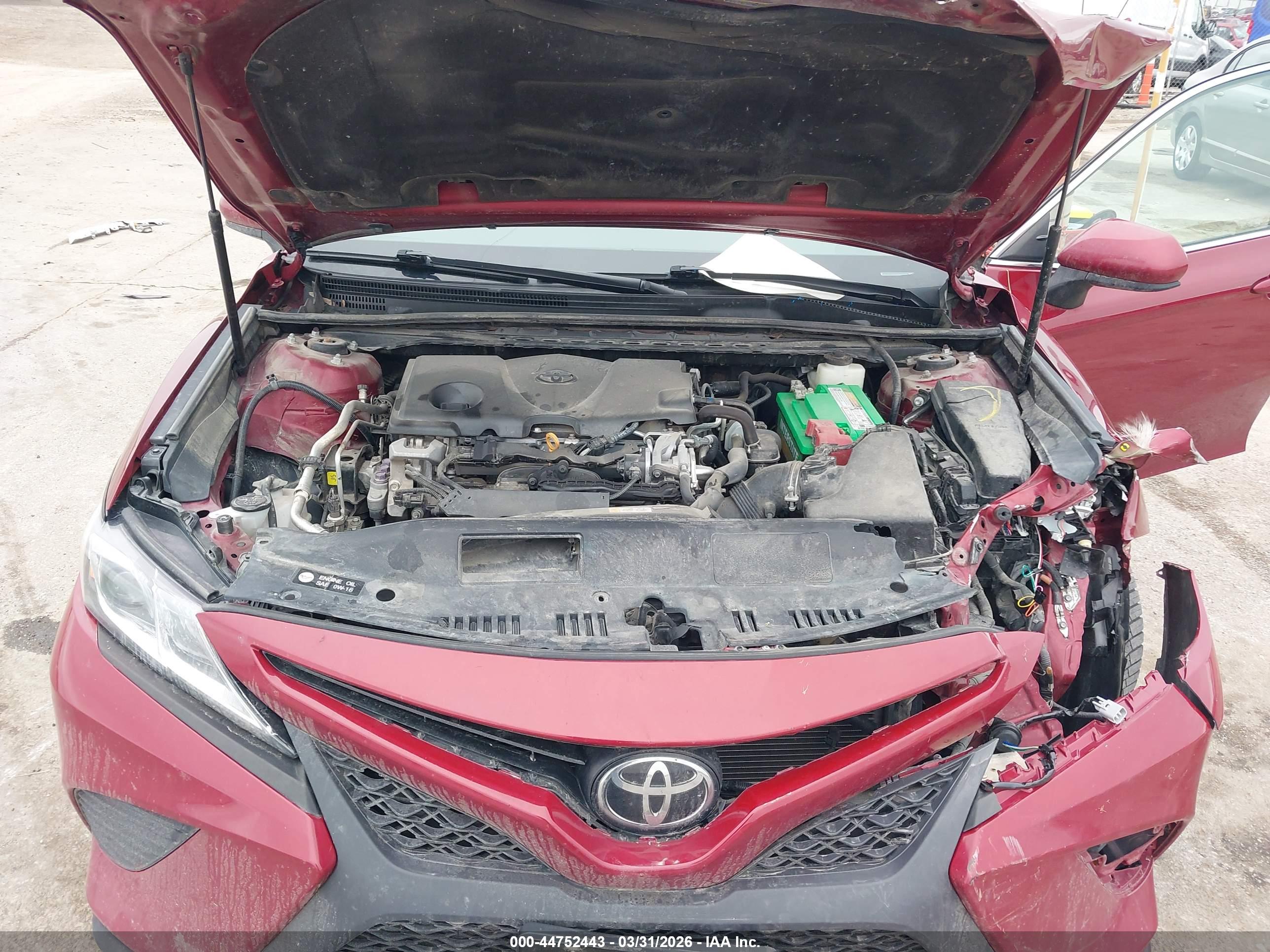 TOYOTA CAMRY image 10