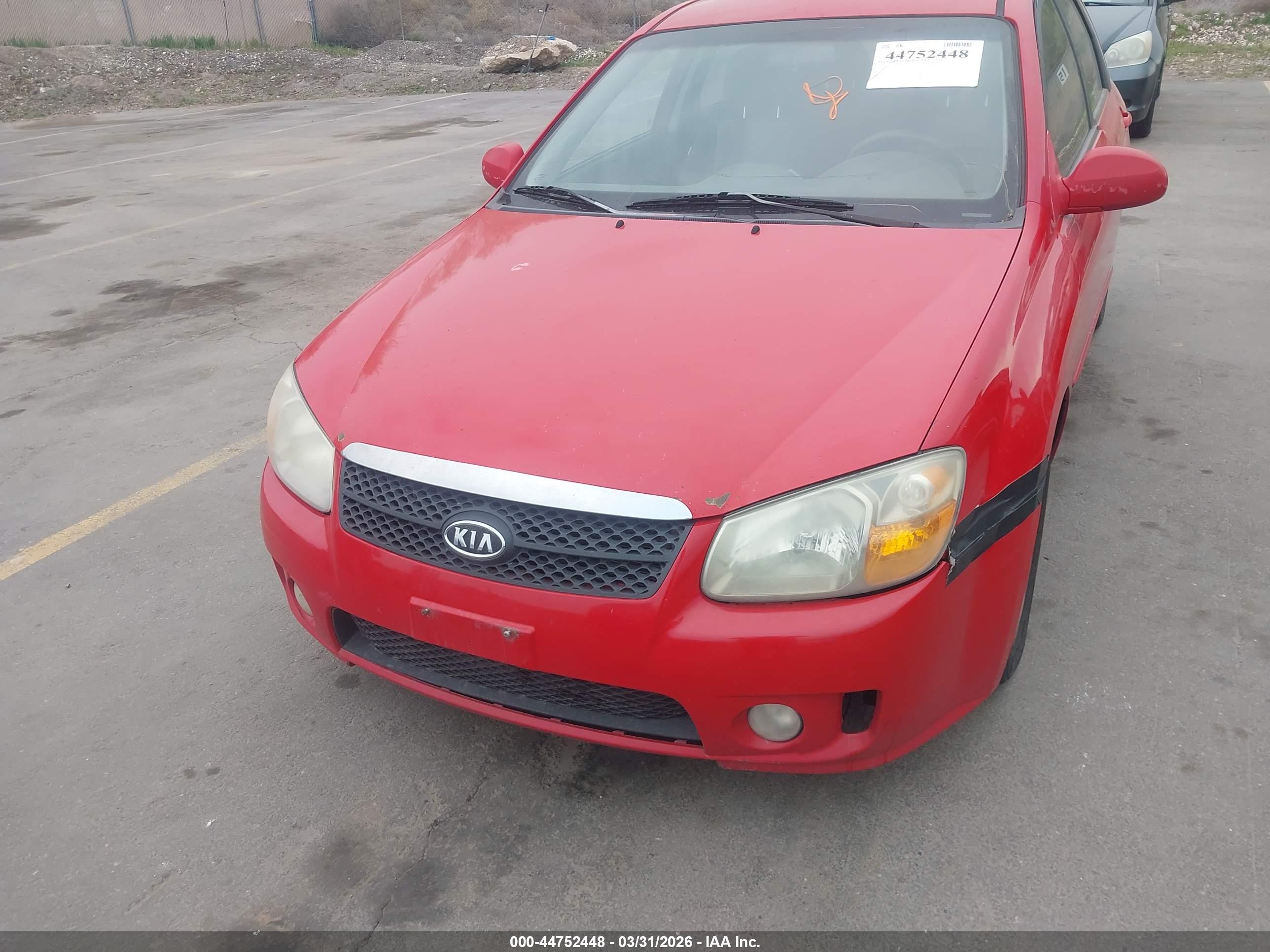 KIA SPECTRA5 image 6
