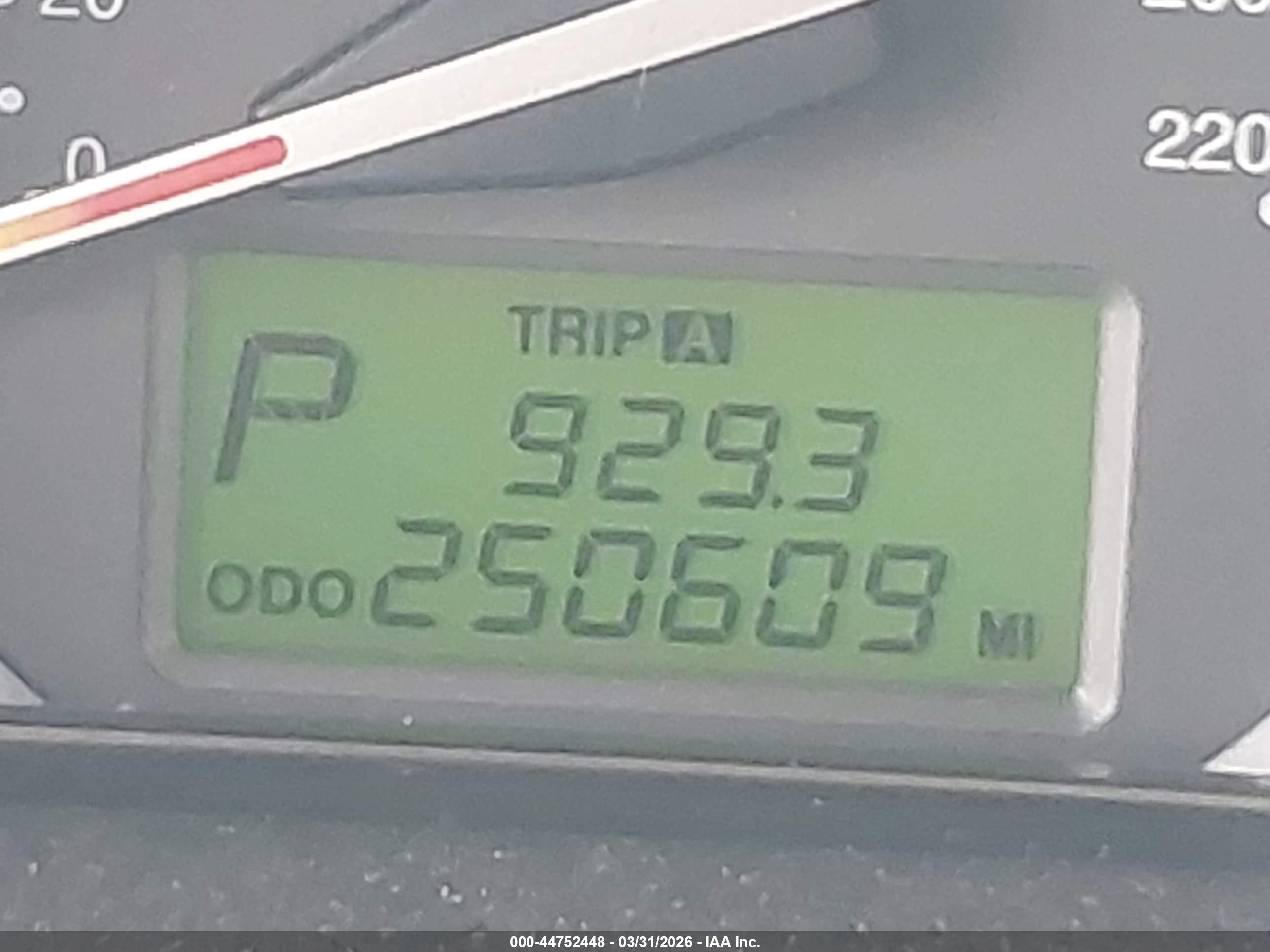 KIA SPECTRA5 image 7