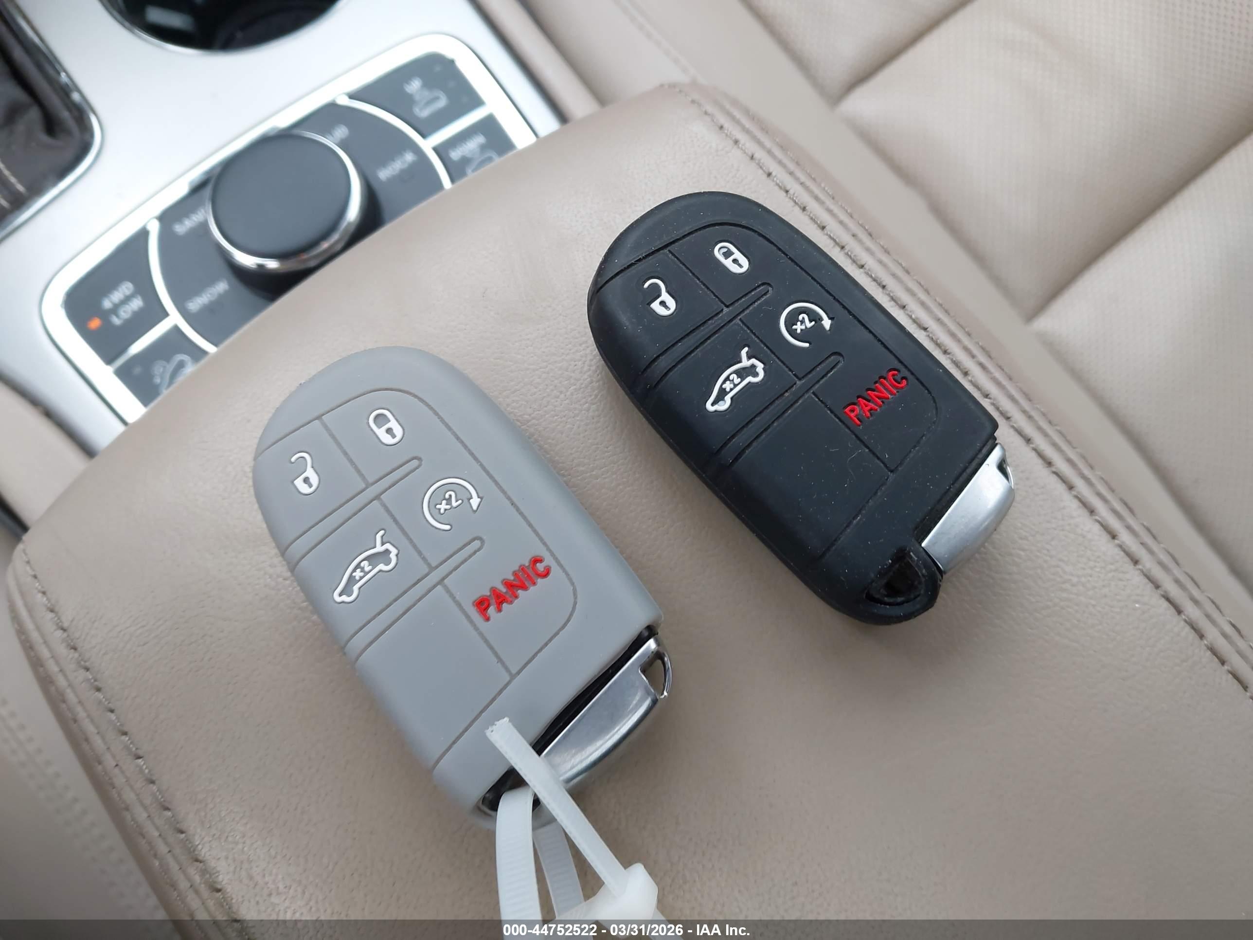 JEEP GRAND image 11