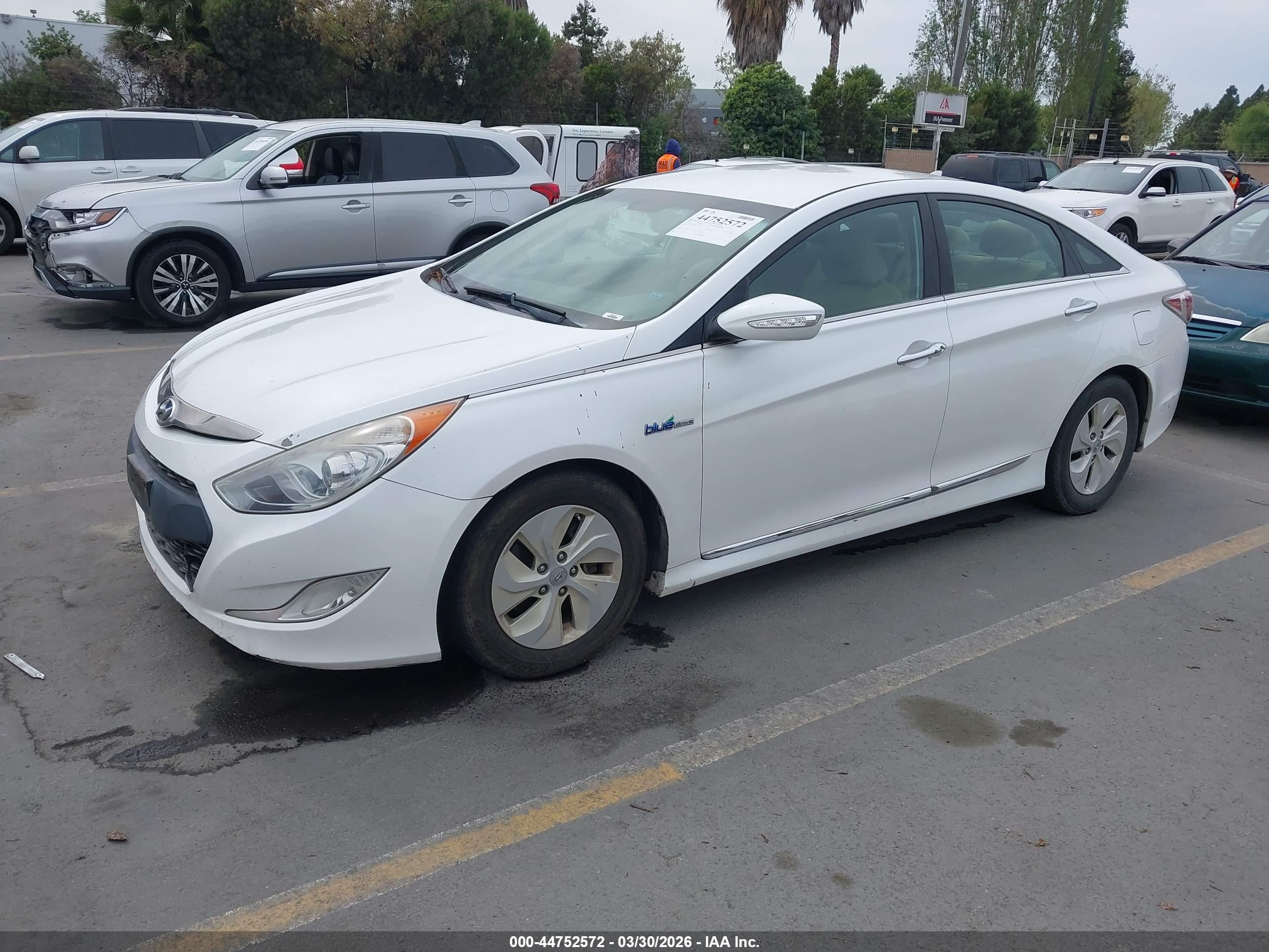 HYUNDAI SONATA image 2