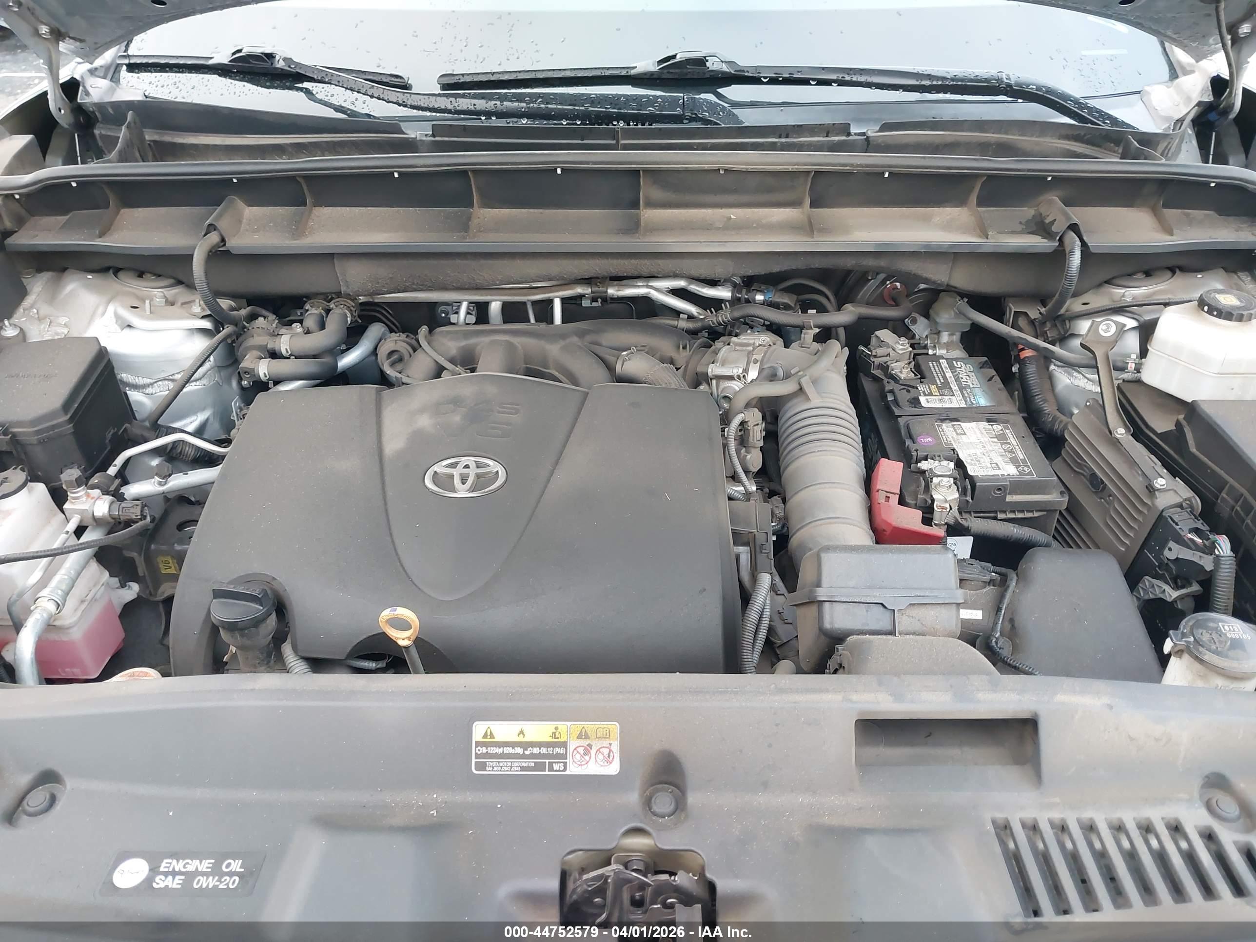 TOYOTA HIGHLANDER image 10