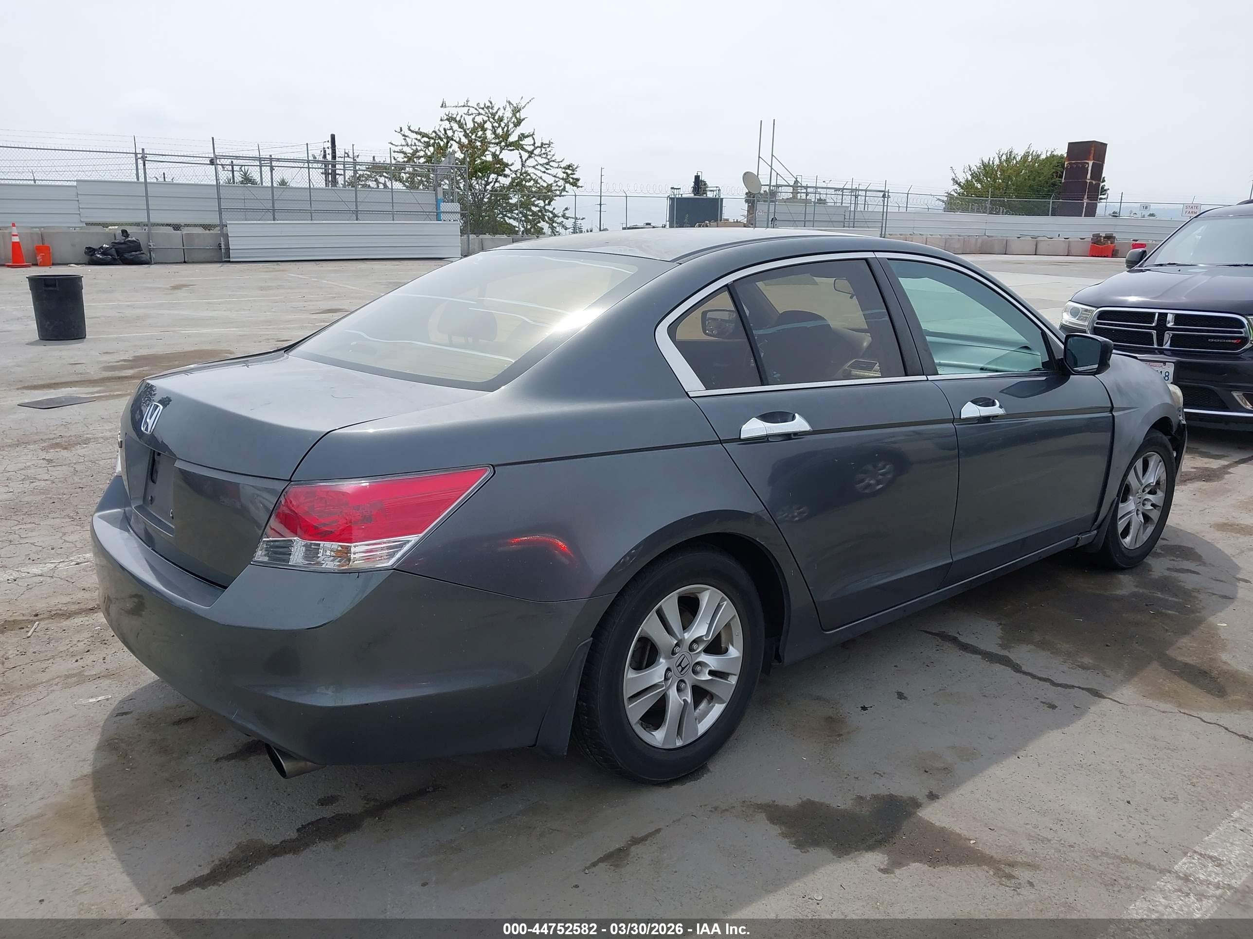 HONDA ACCORD image 4