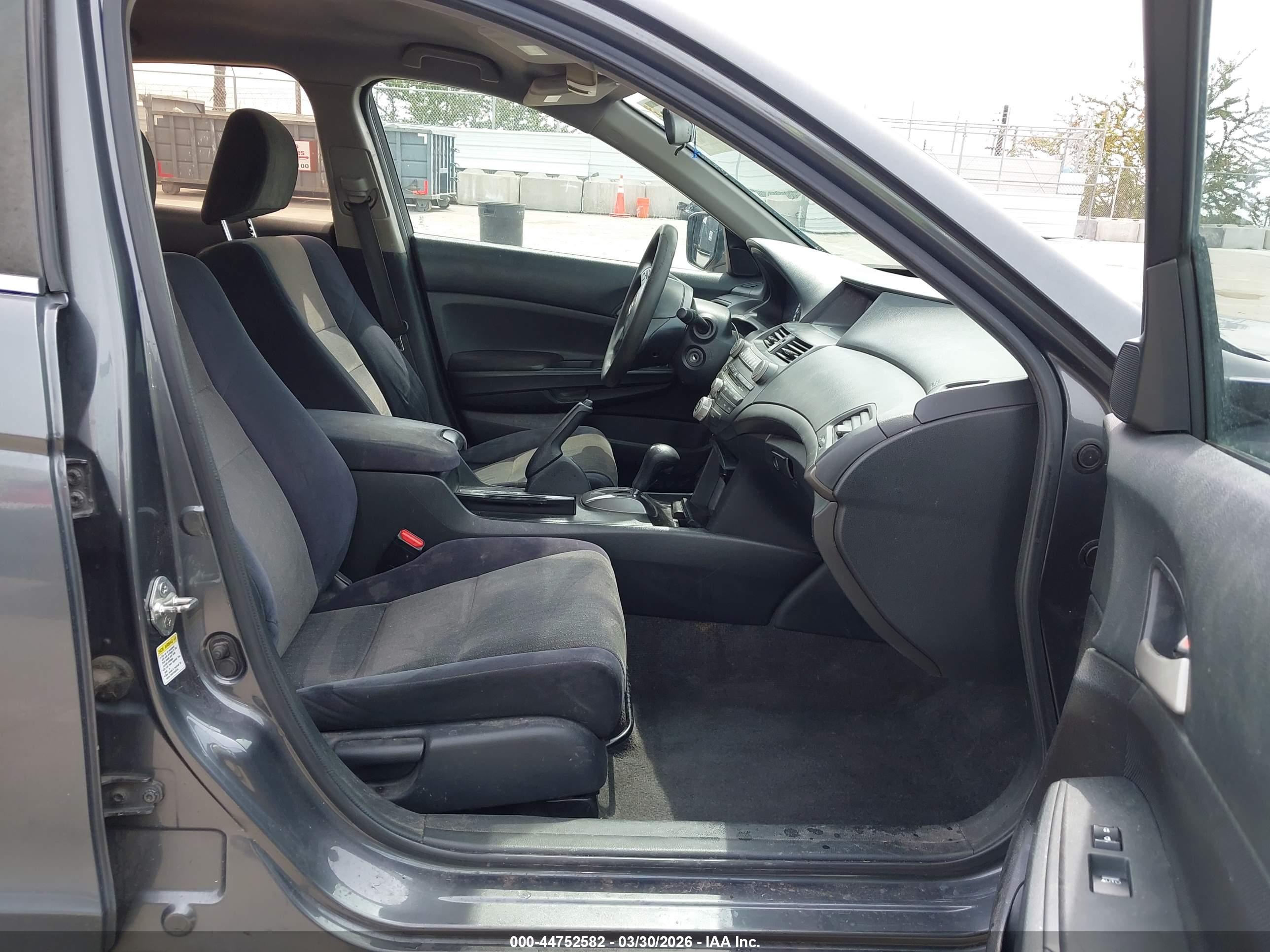 HONDA ACCORD image 5