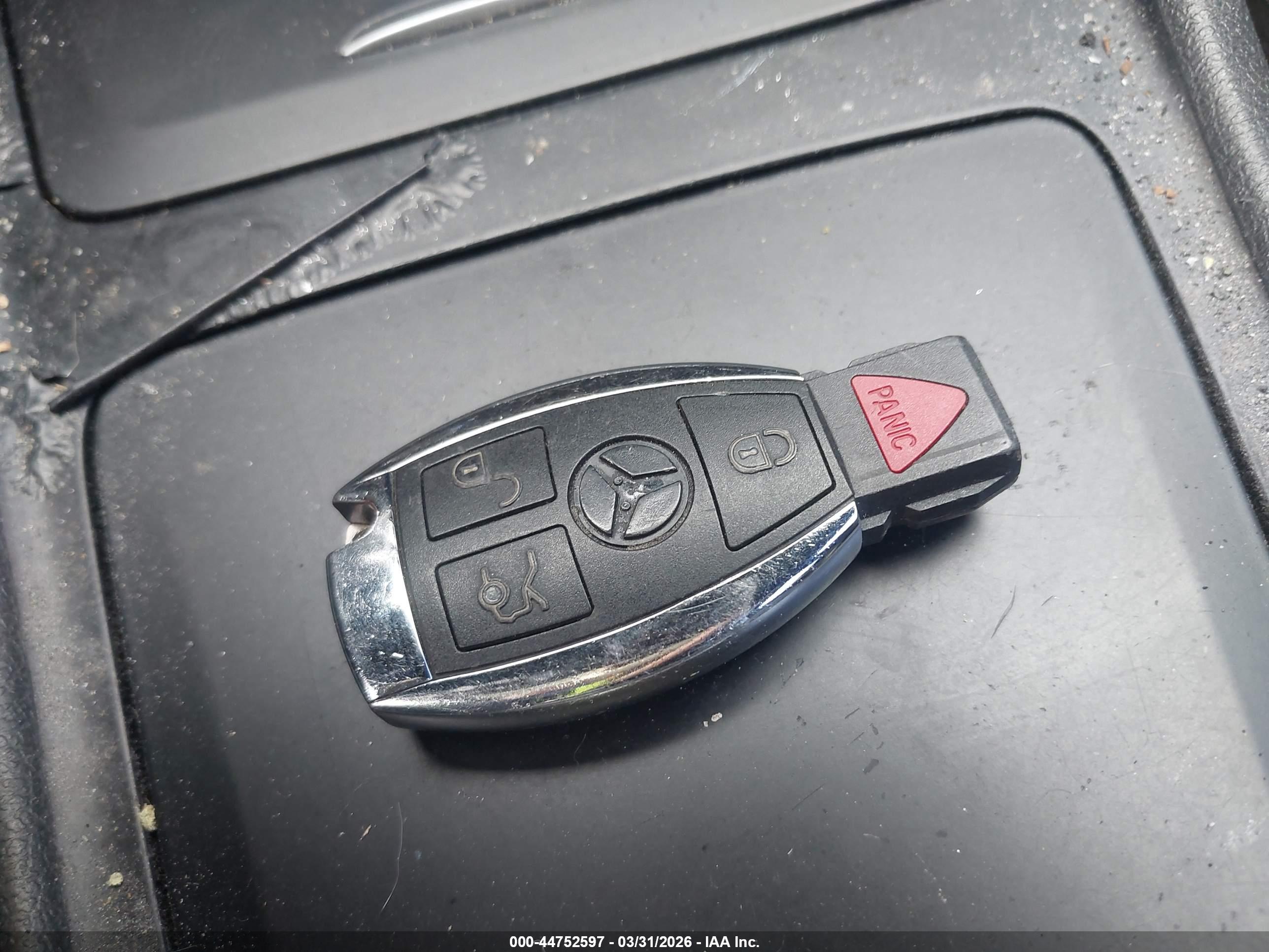 MERCEDES-BENZ CLA image 11