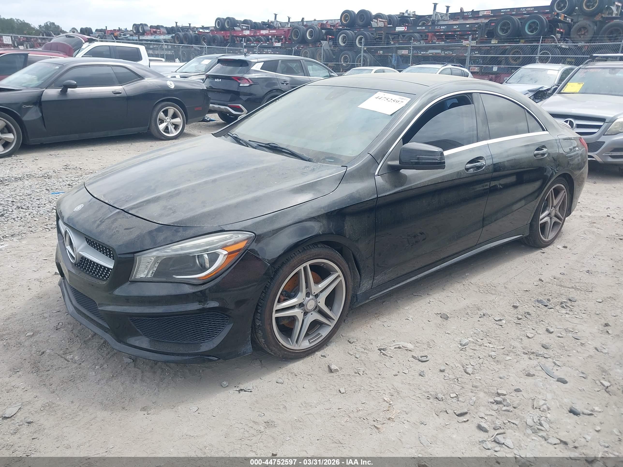 MERCEDES-BENZ CLA image 2