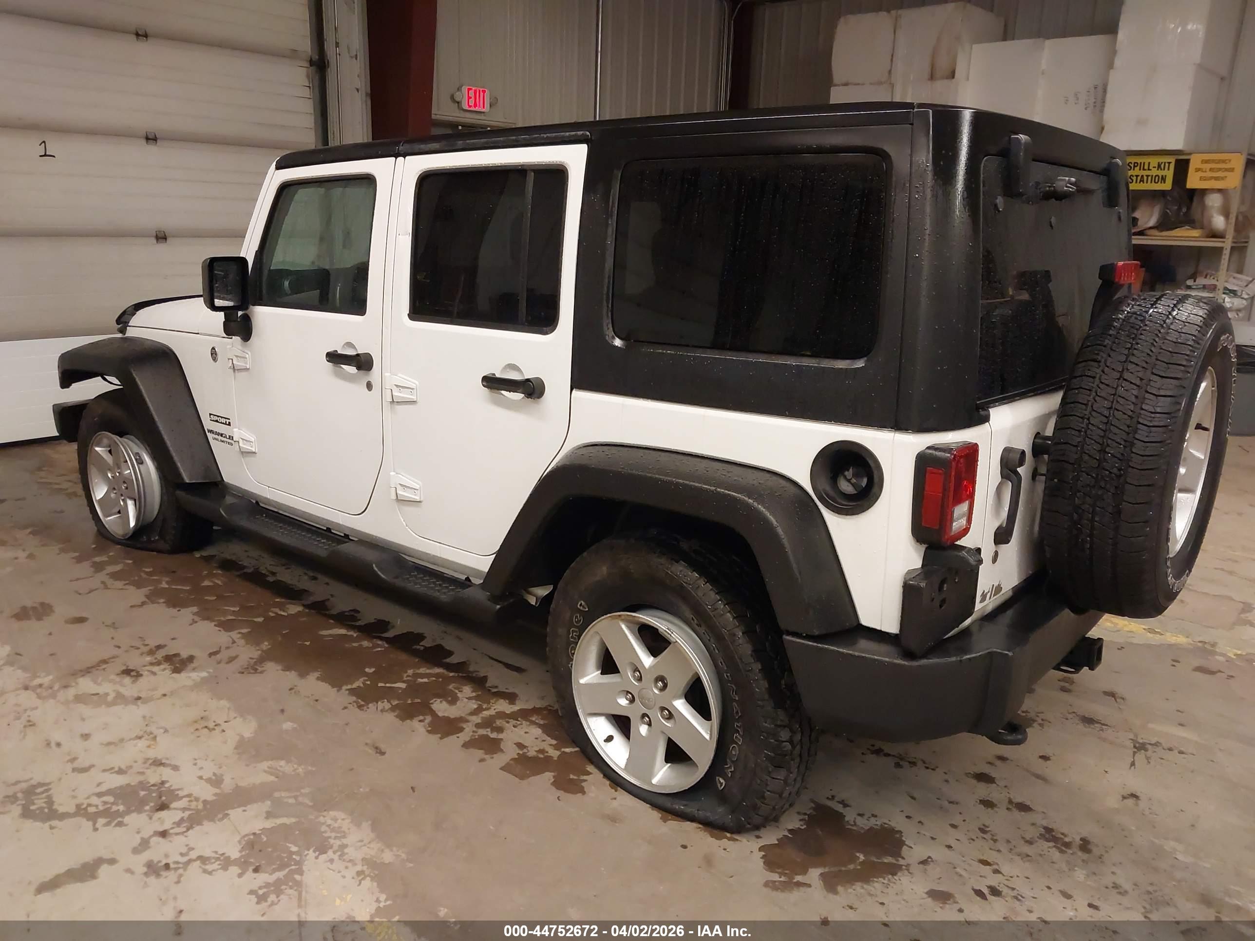JEEP WRANGLER image 3