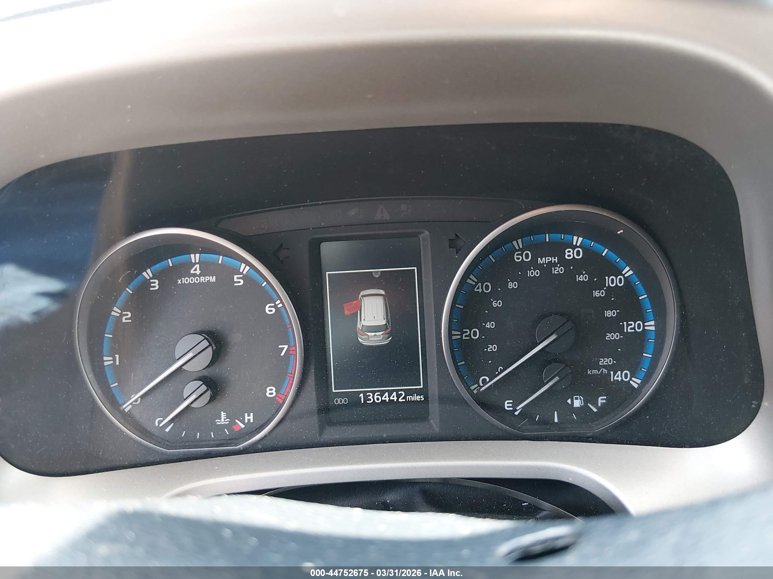 TOYOTA RAV4 image 7
