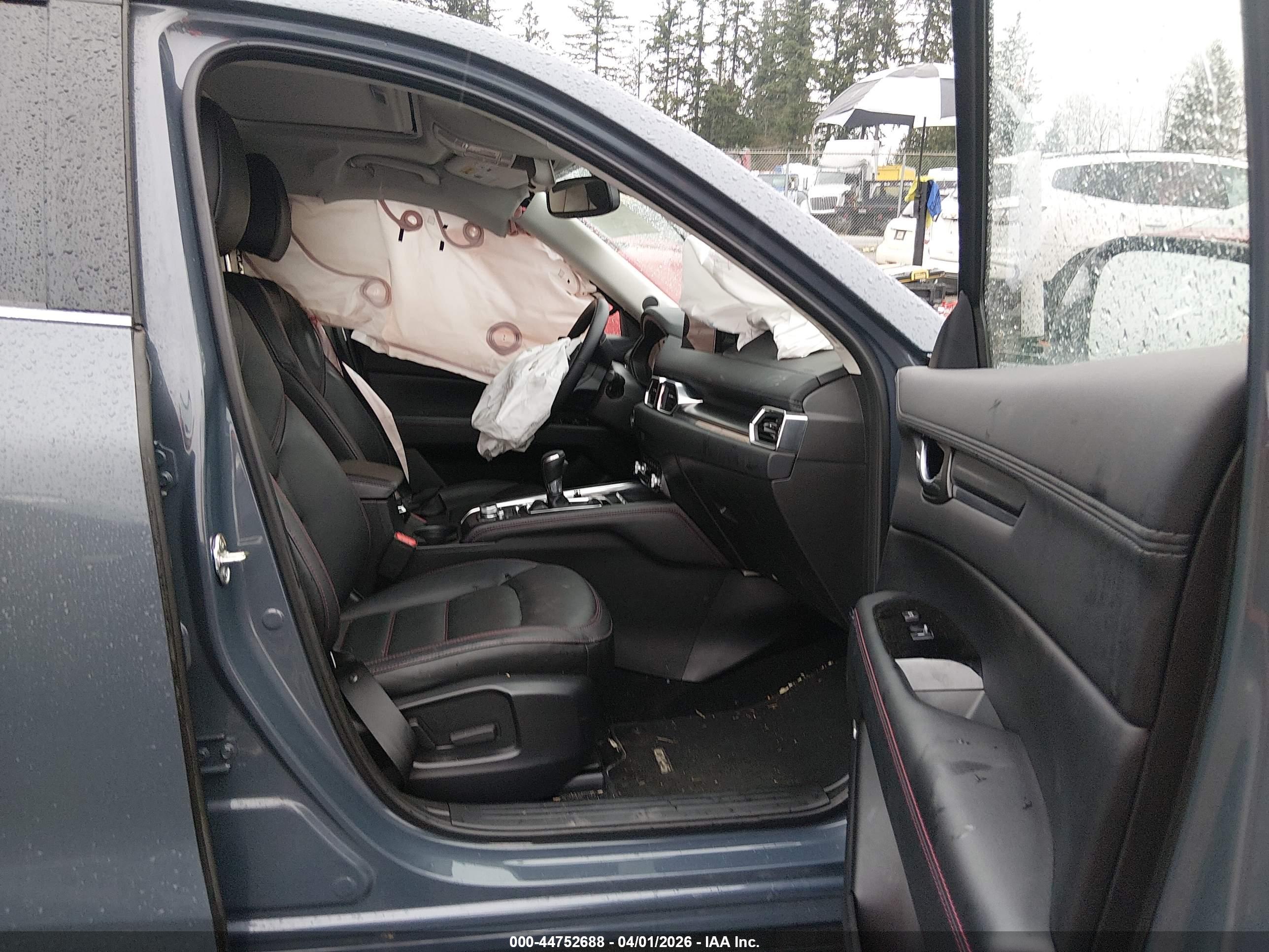 MAZDA CX-5 image 5
