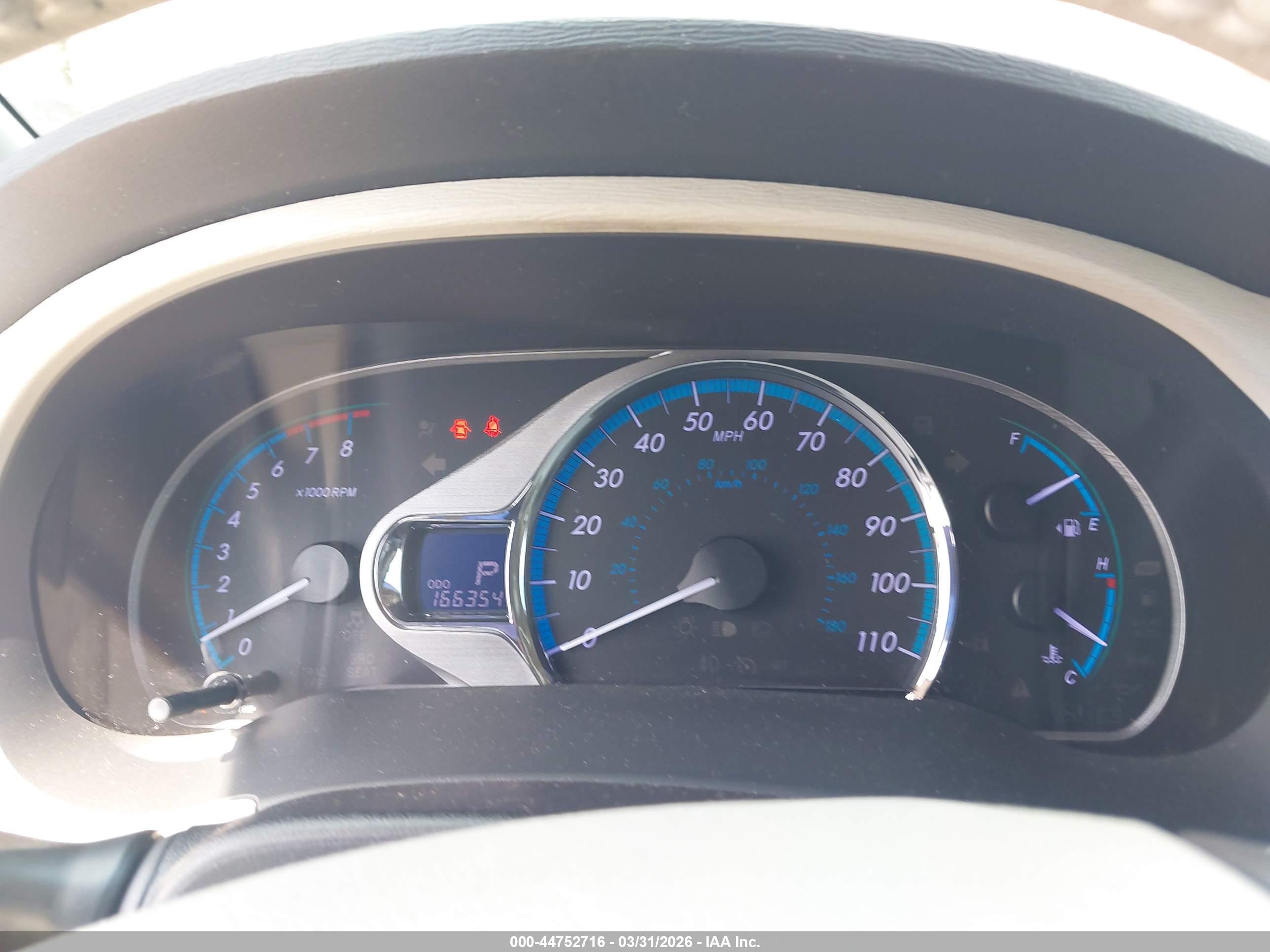 TOYOTA SIENNA image 7