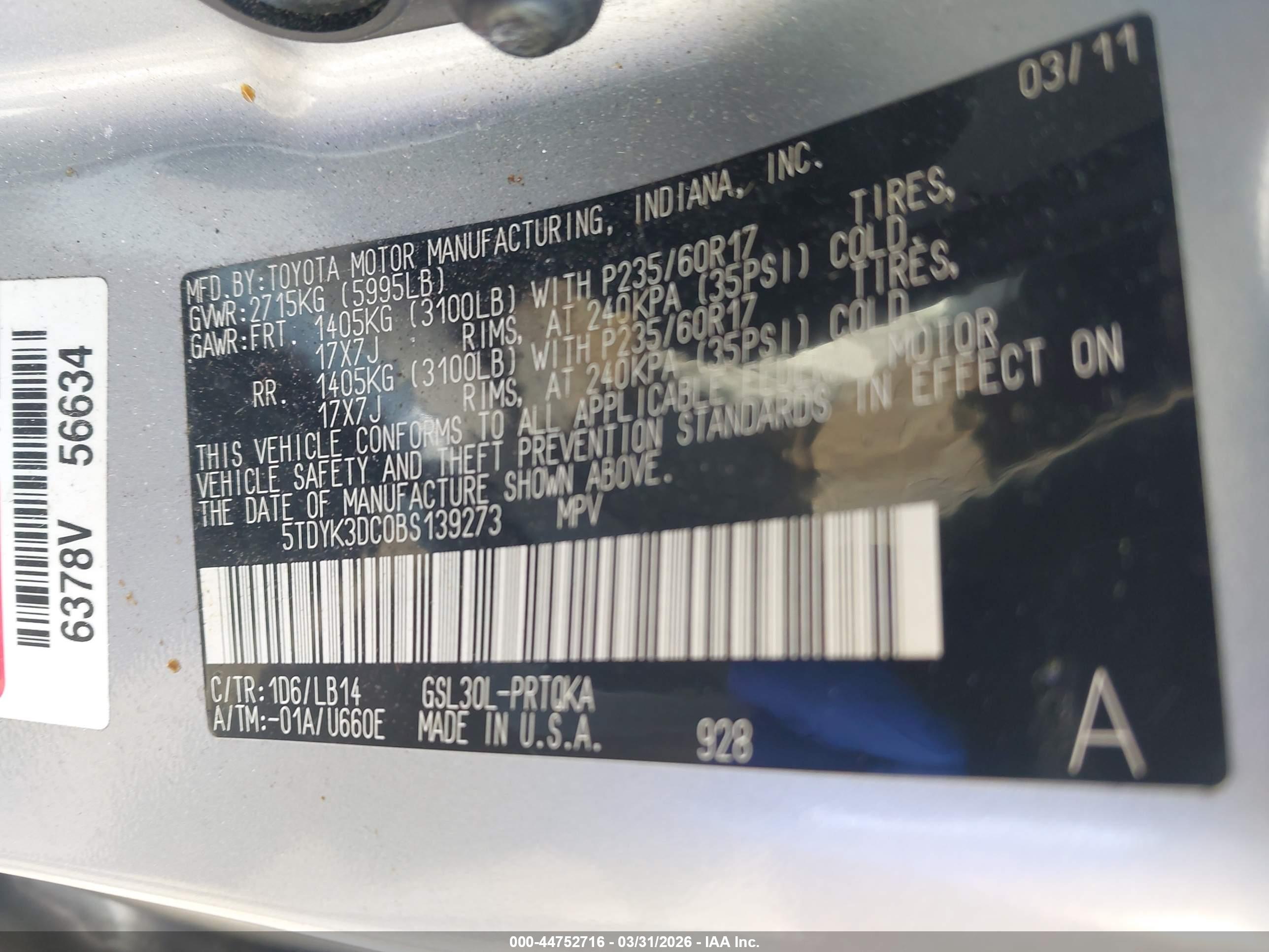 TOYOTA SIENNA image 9