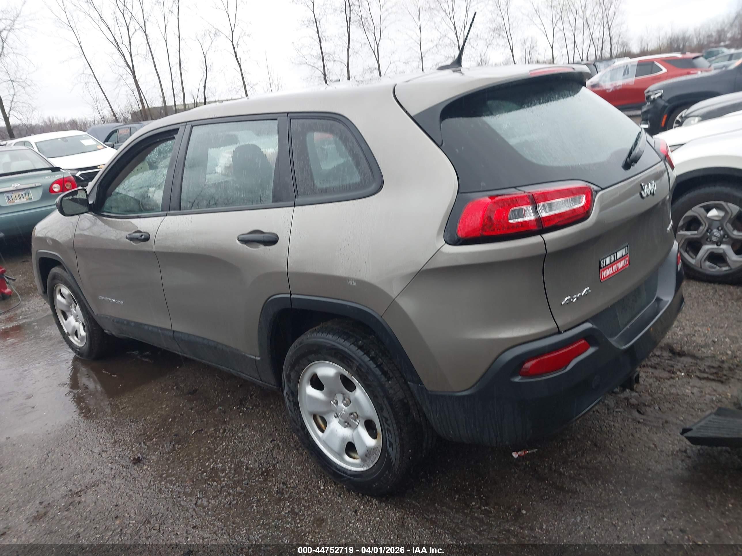 JEEP CHEROKEE image 3