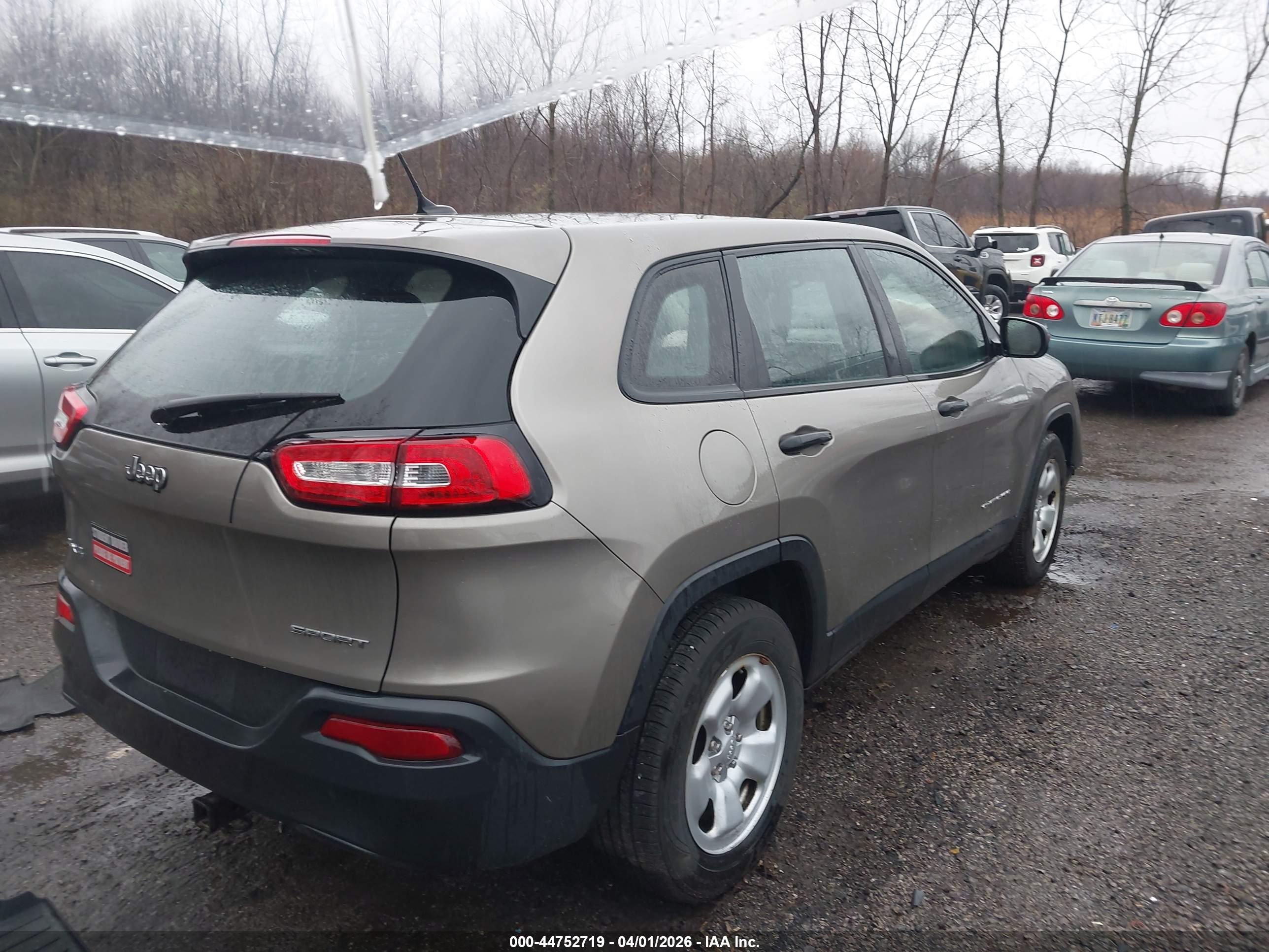 JEEP CHEROKEE image 4