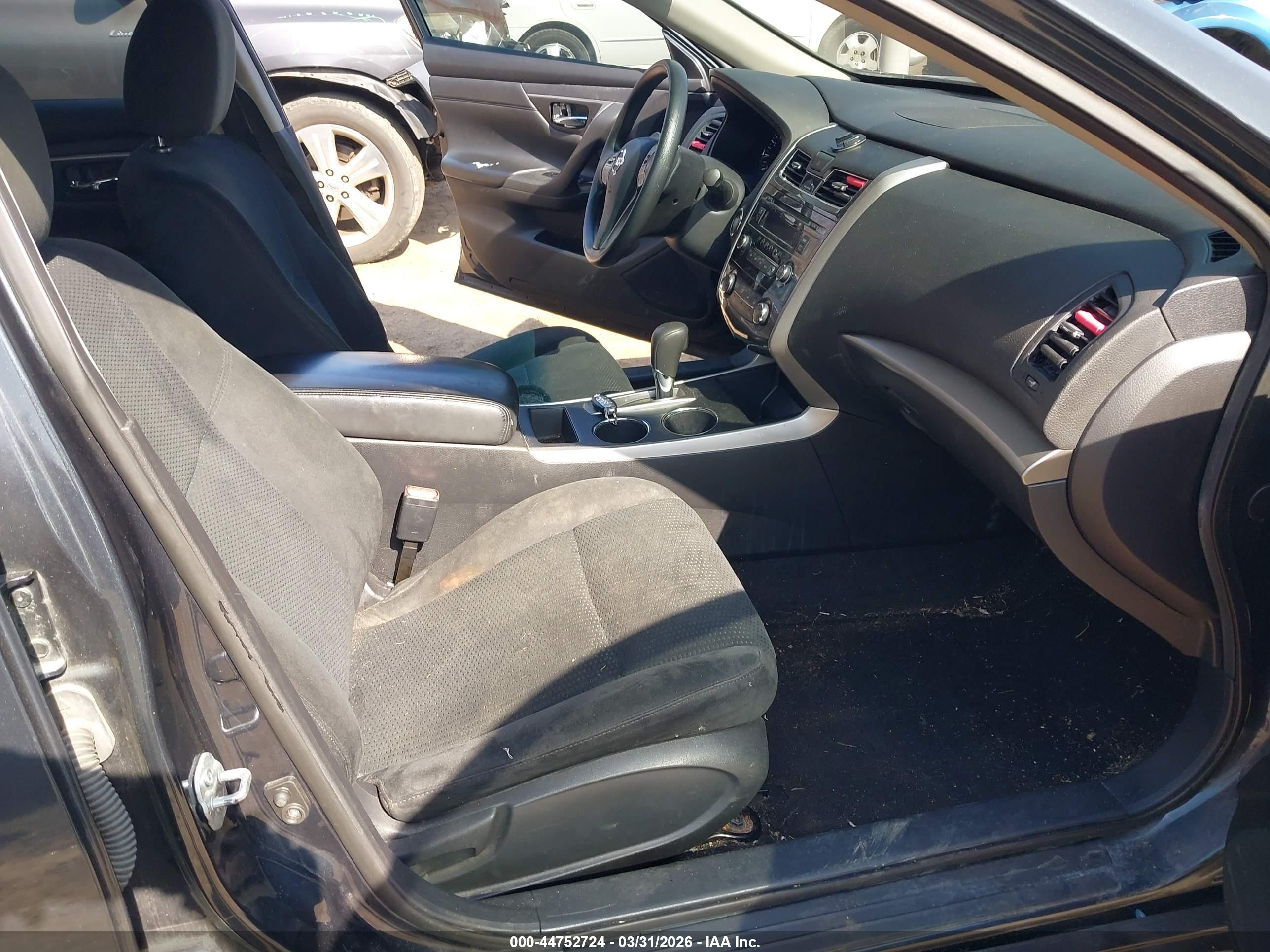 NISSAN ALTIMA image 5