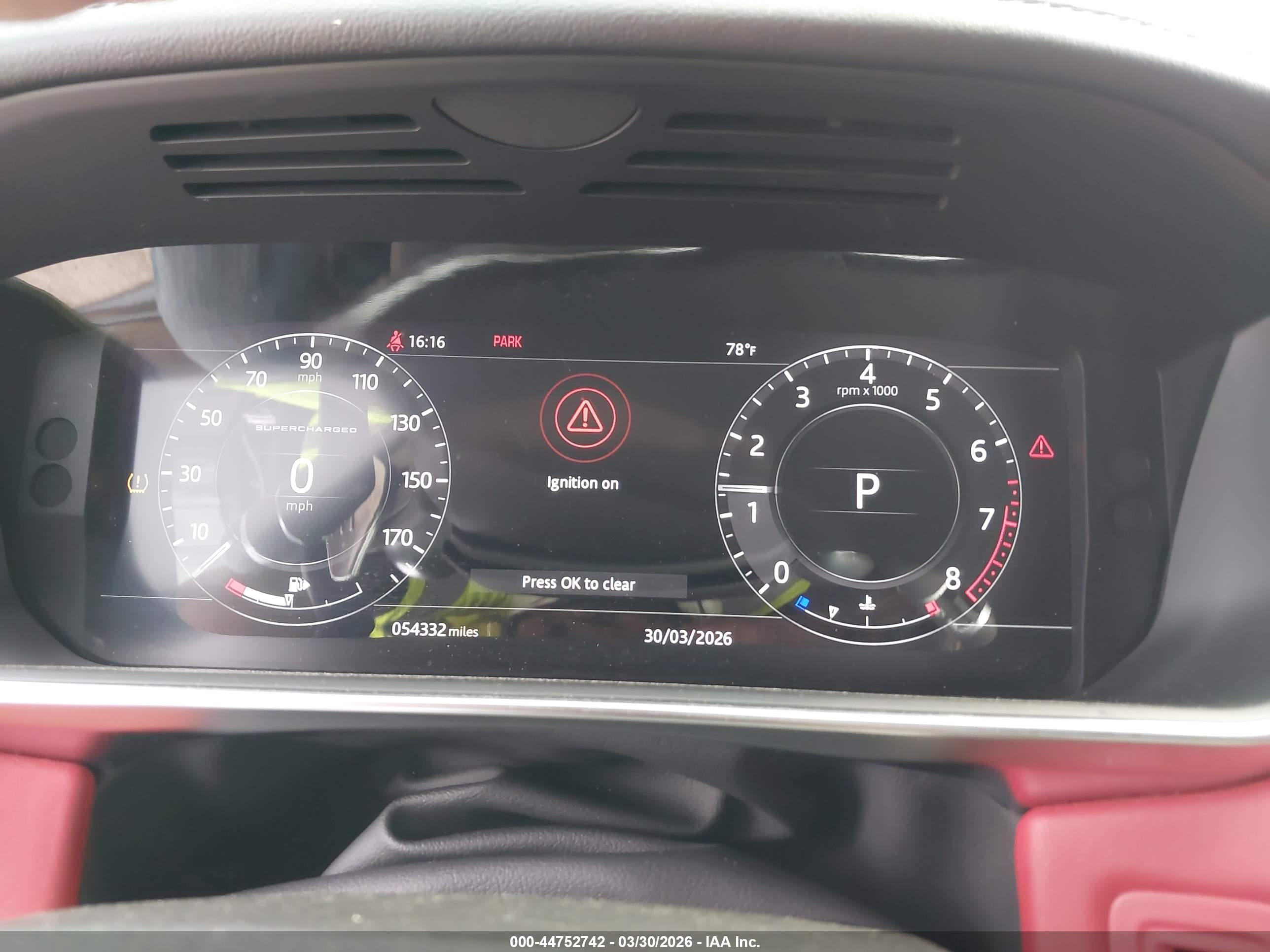 LAND ROVER image 7