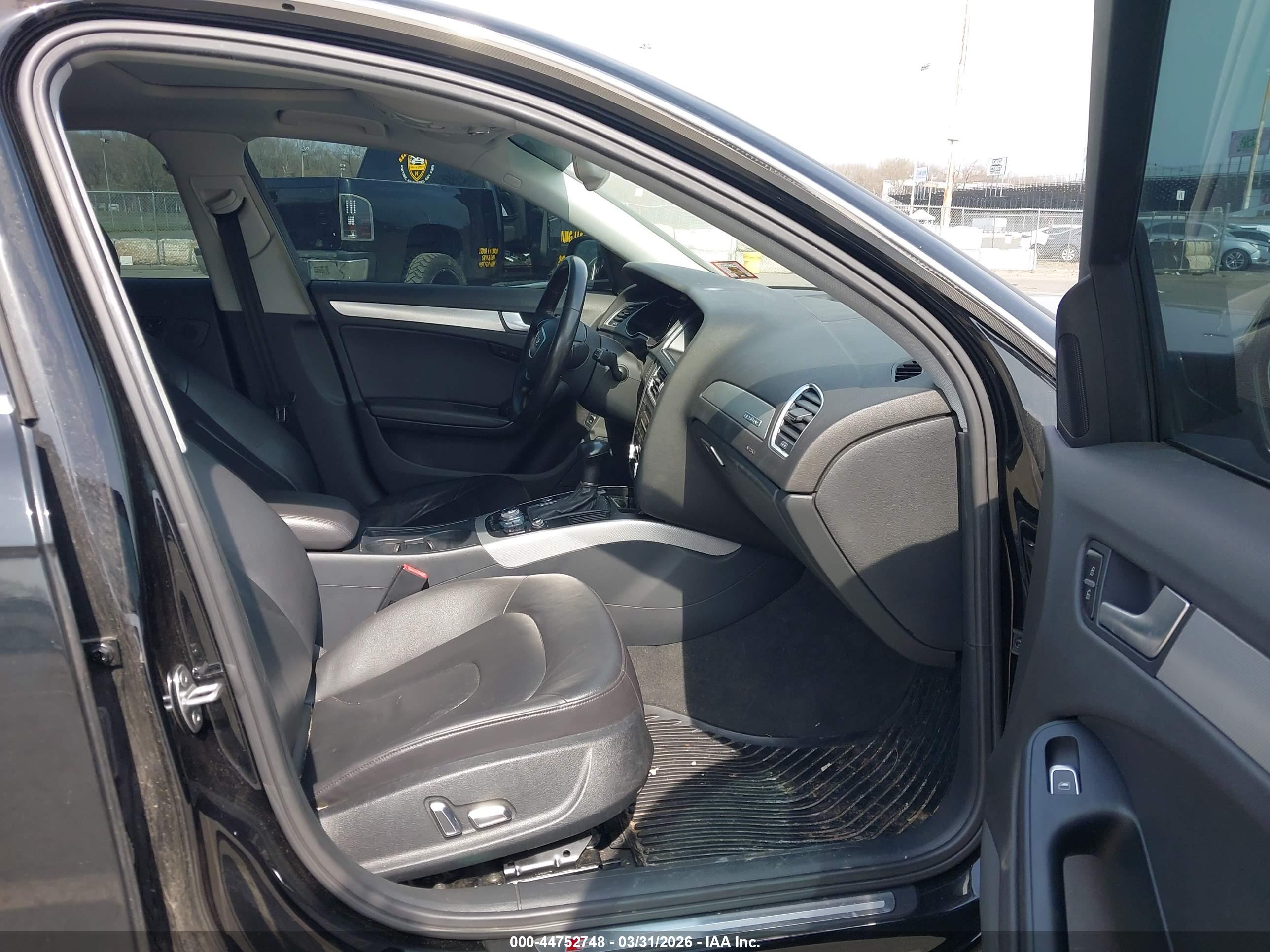 AUDI A4 image 5