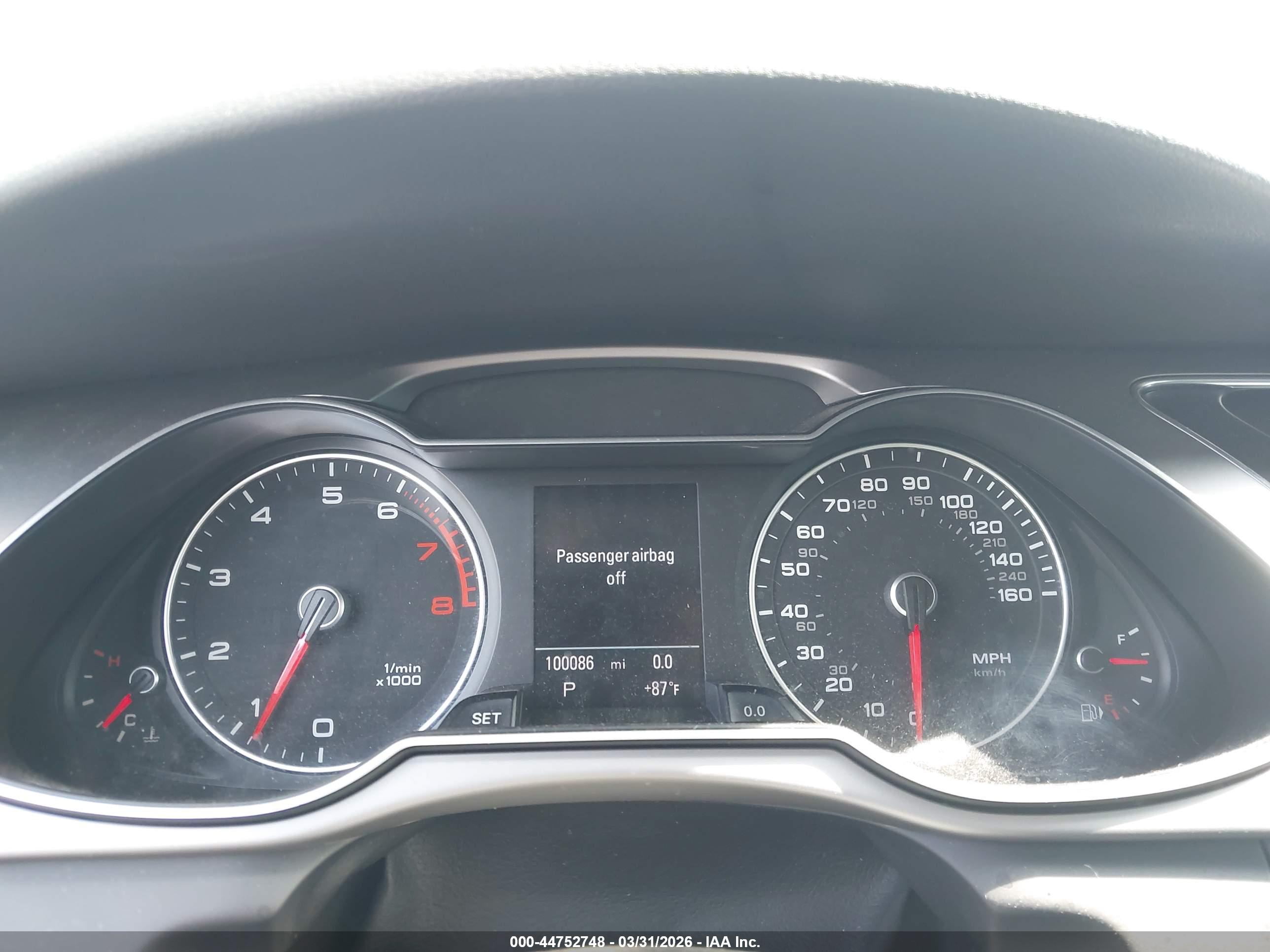 AUDI A4 image 7