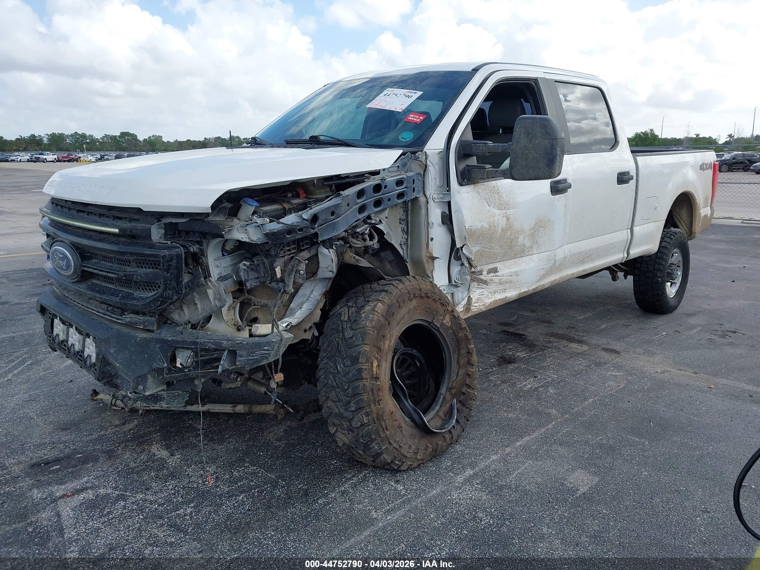 FORD F-350 image 2