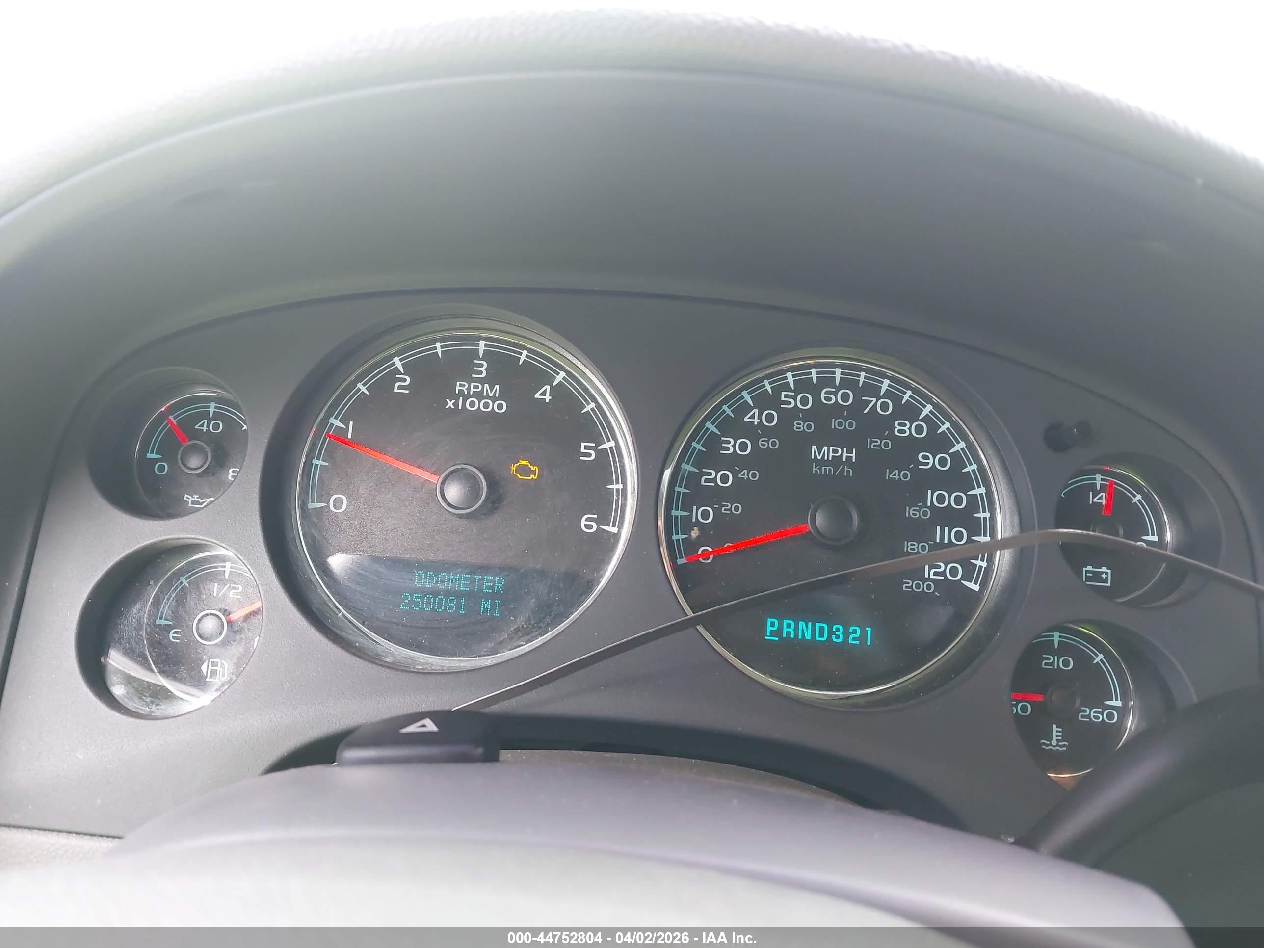 GMC YUKON image 7