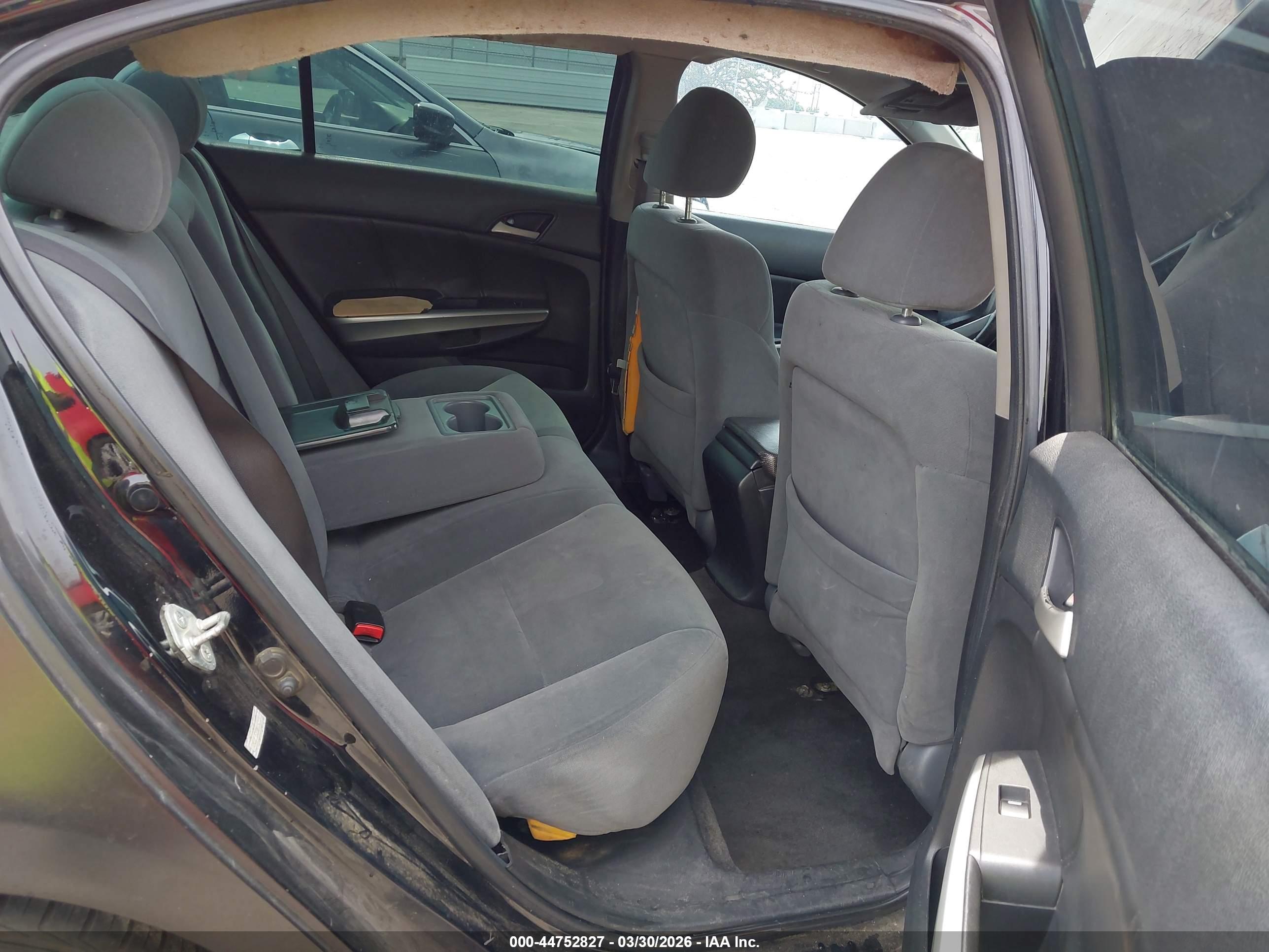 HONDA ACCORD image 8