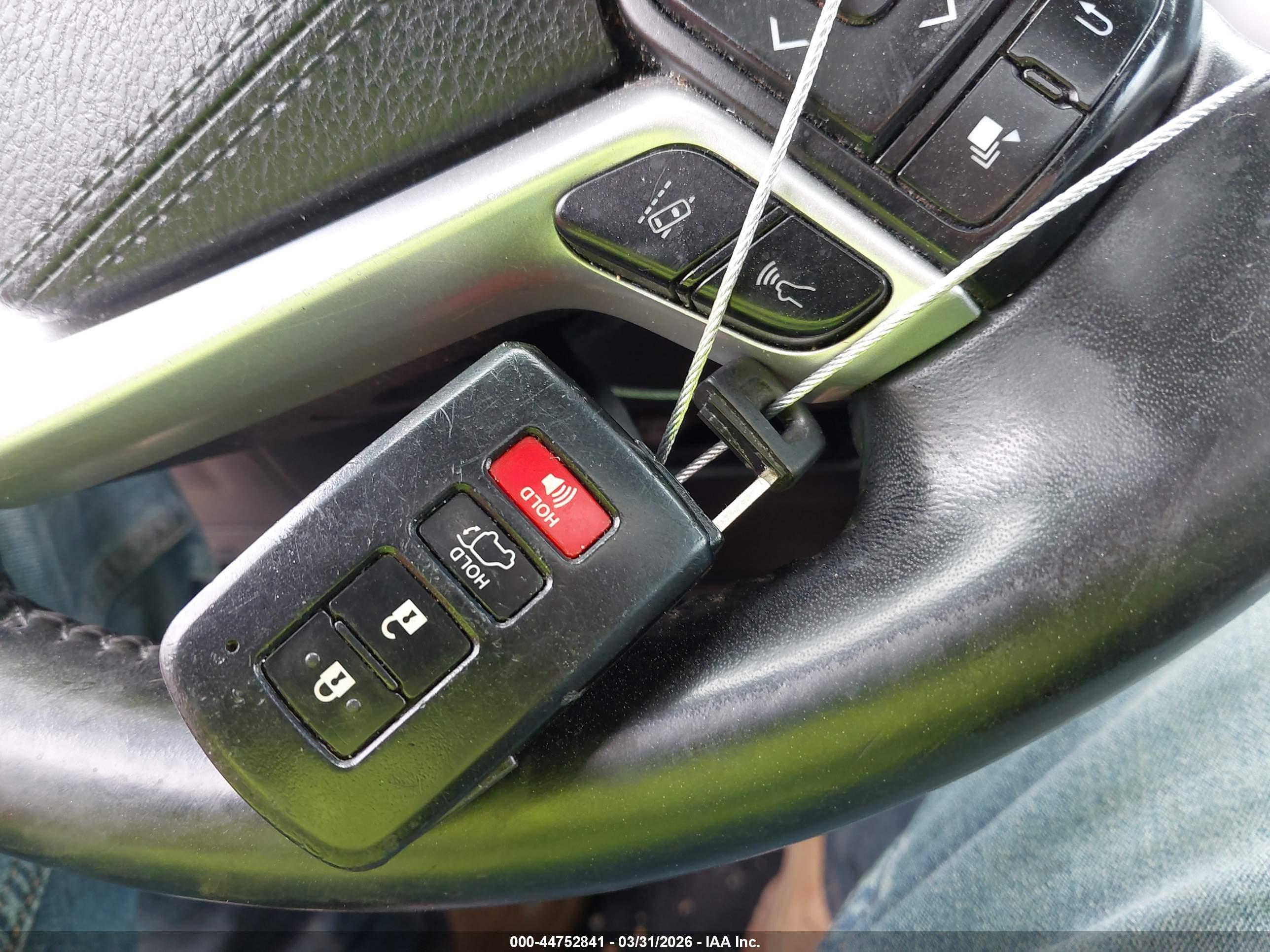 TOYOTA HIGHLANDER image 11