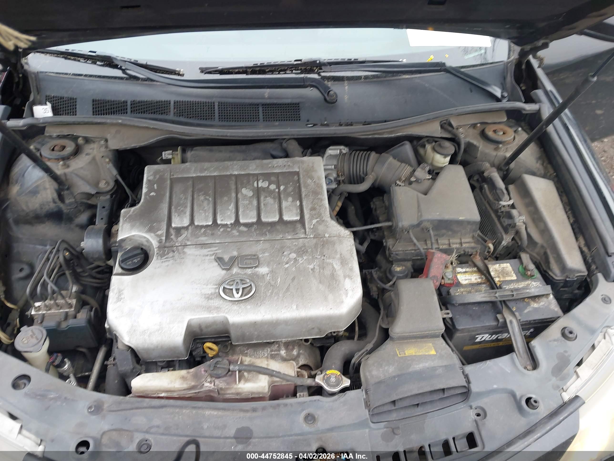 TOYOTA CAMRY image 10