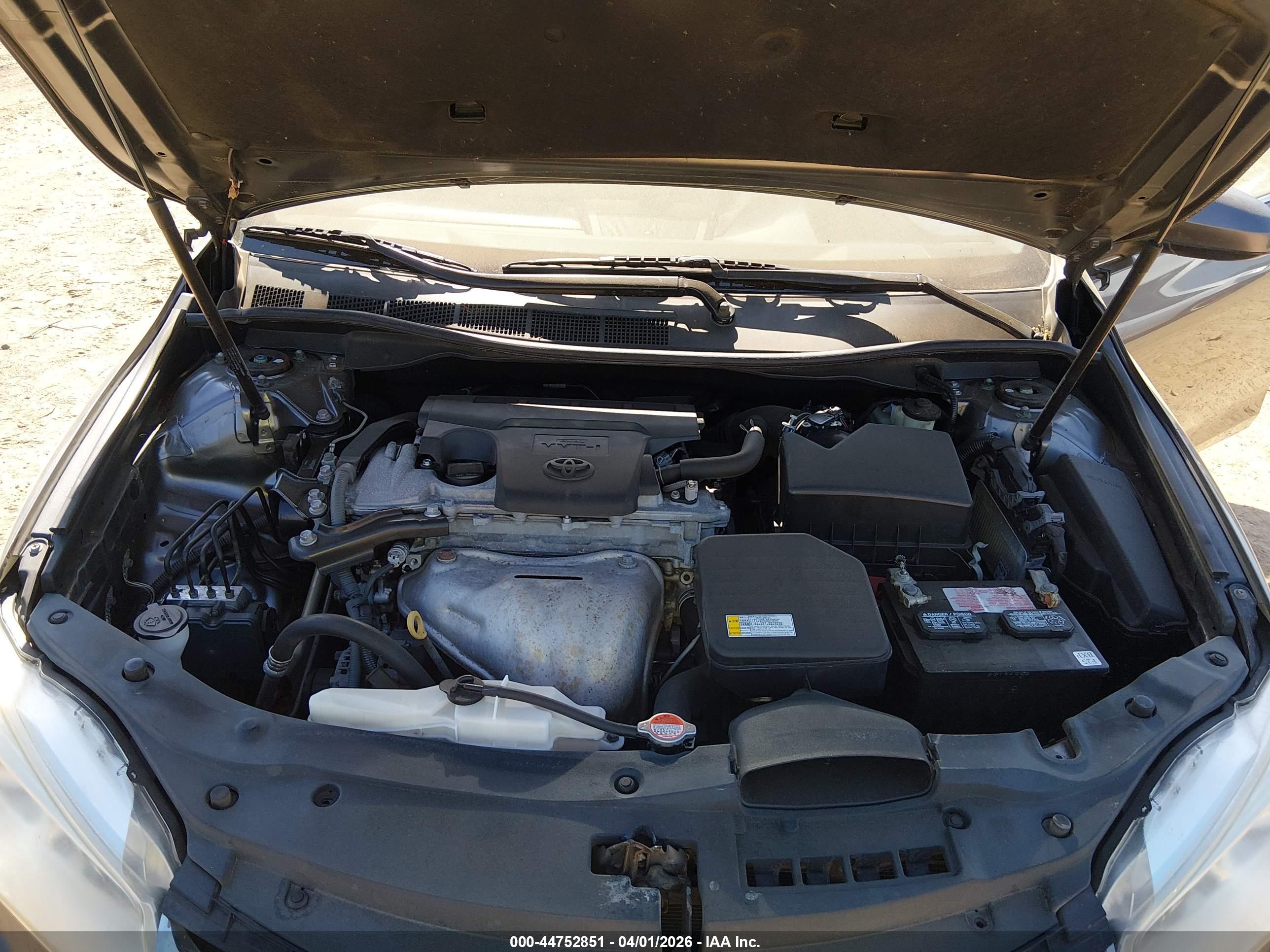 TOYOTA CAMRY image 10