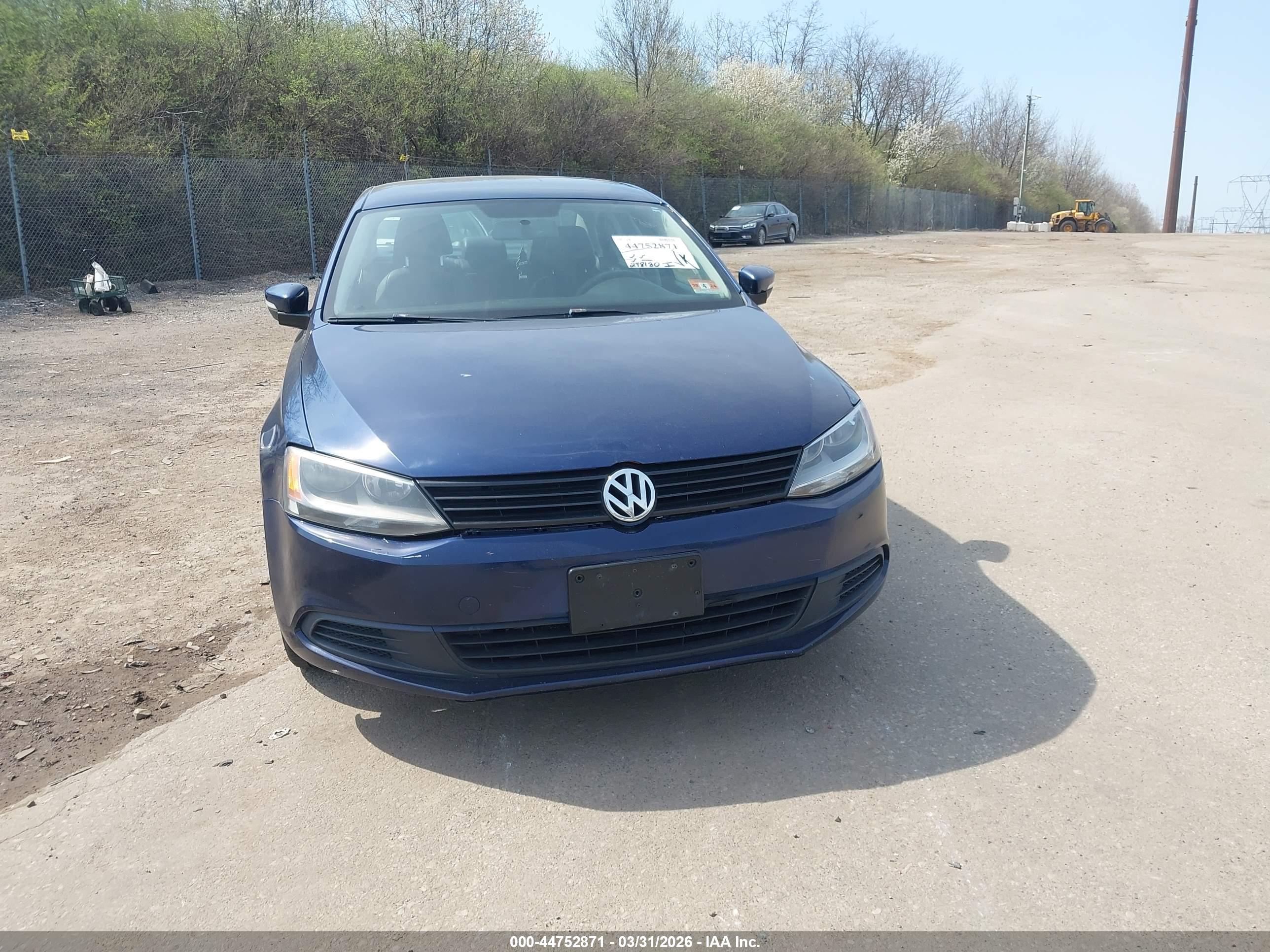 VOLKSWAGEN JETTA image 6
