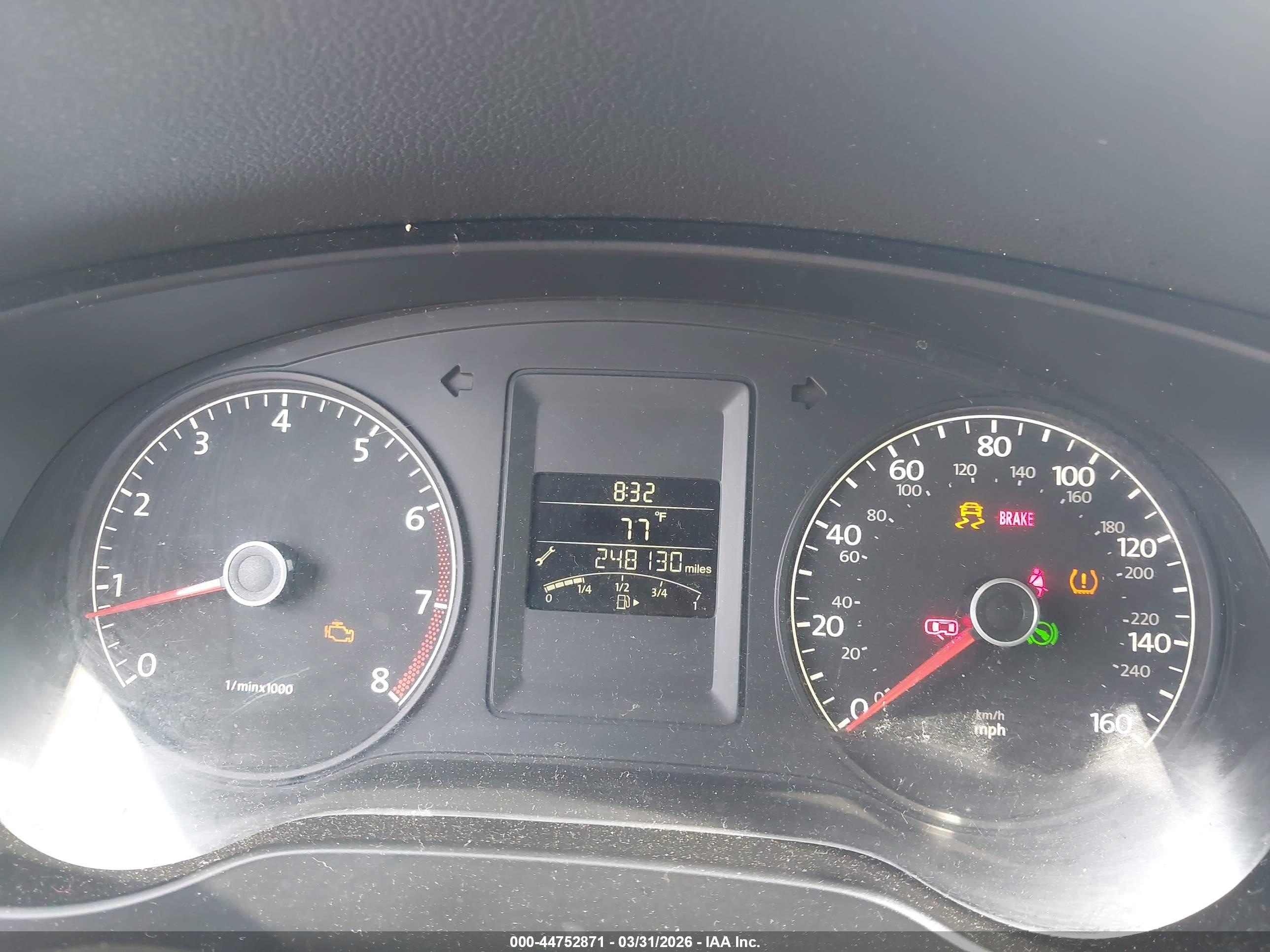 VOLKSWAGEN JETTA image 7