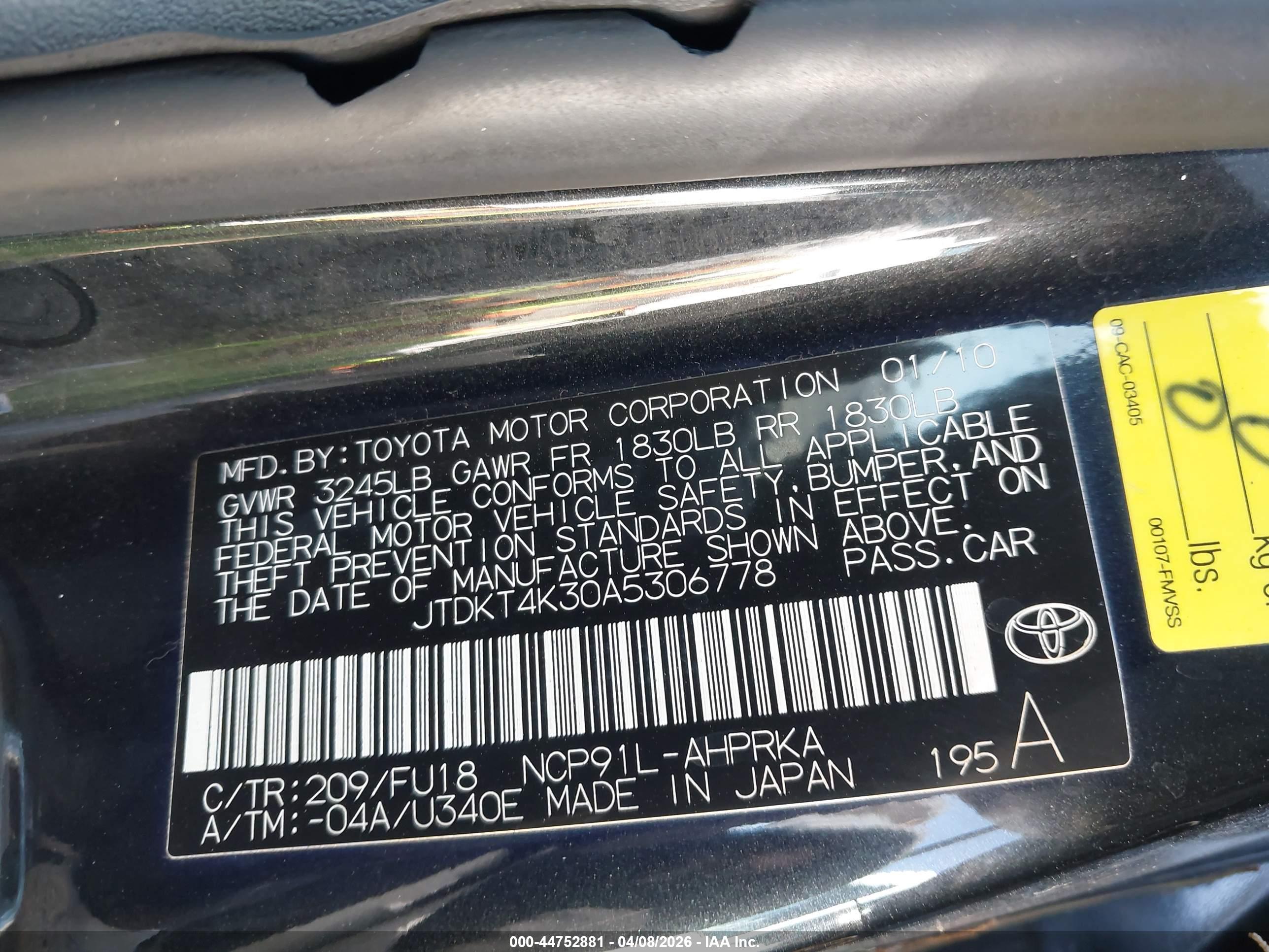 TOYOTA YARIS image 9