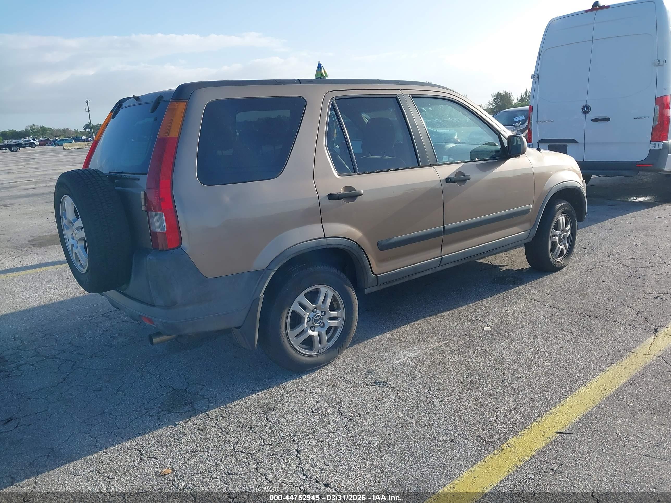 HONDA CR-V image 4