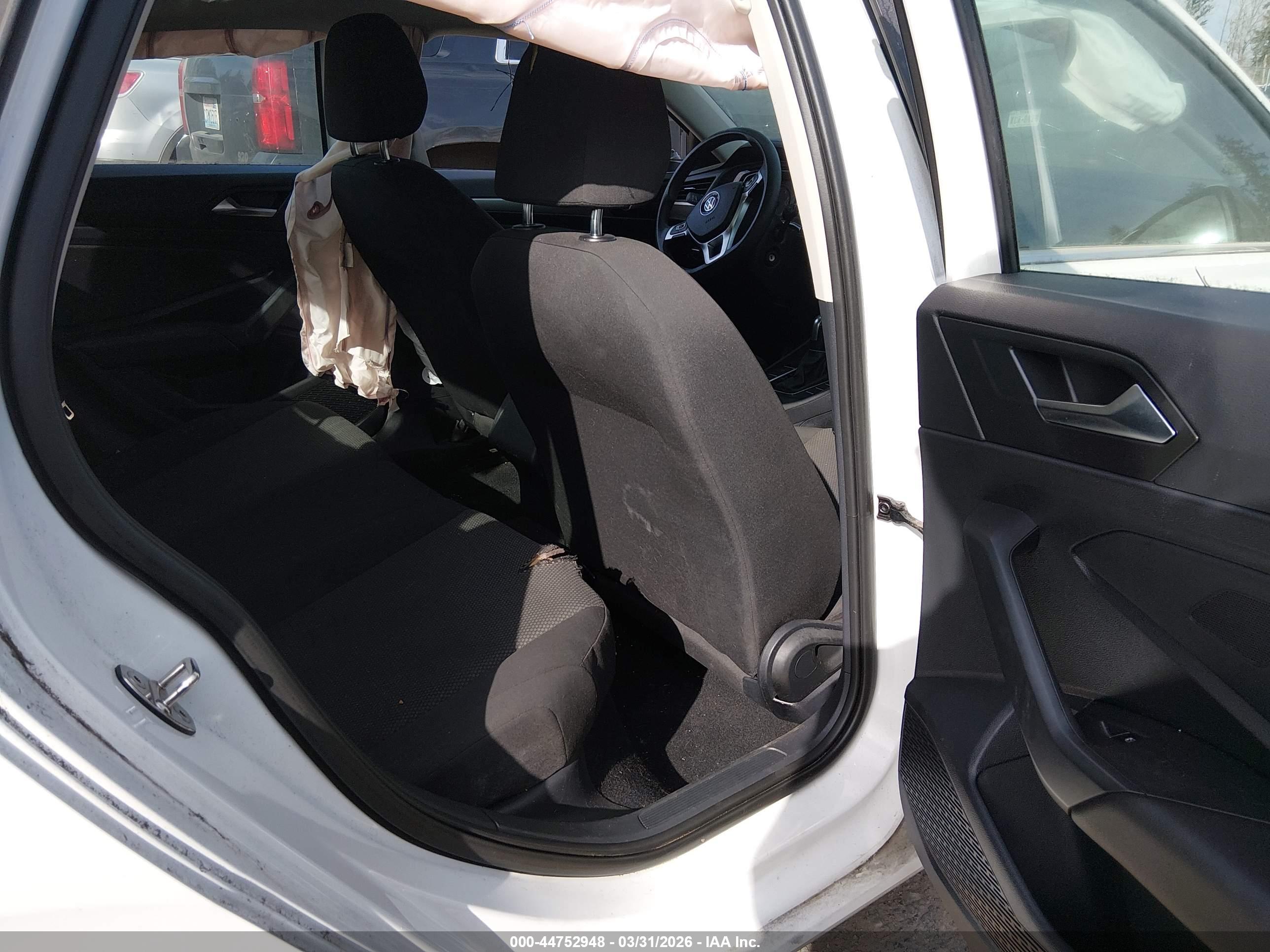 VOLKSWAGEN JETTA image 8