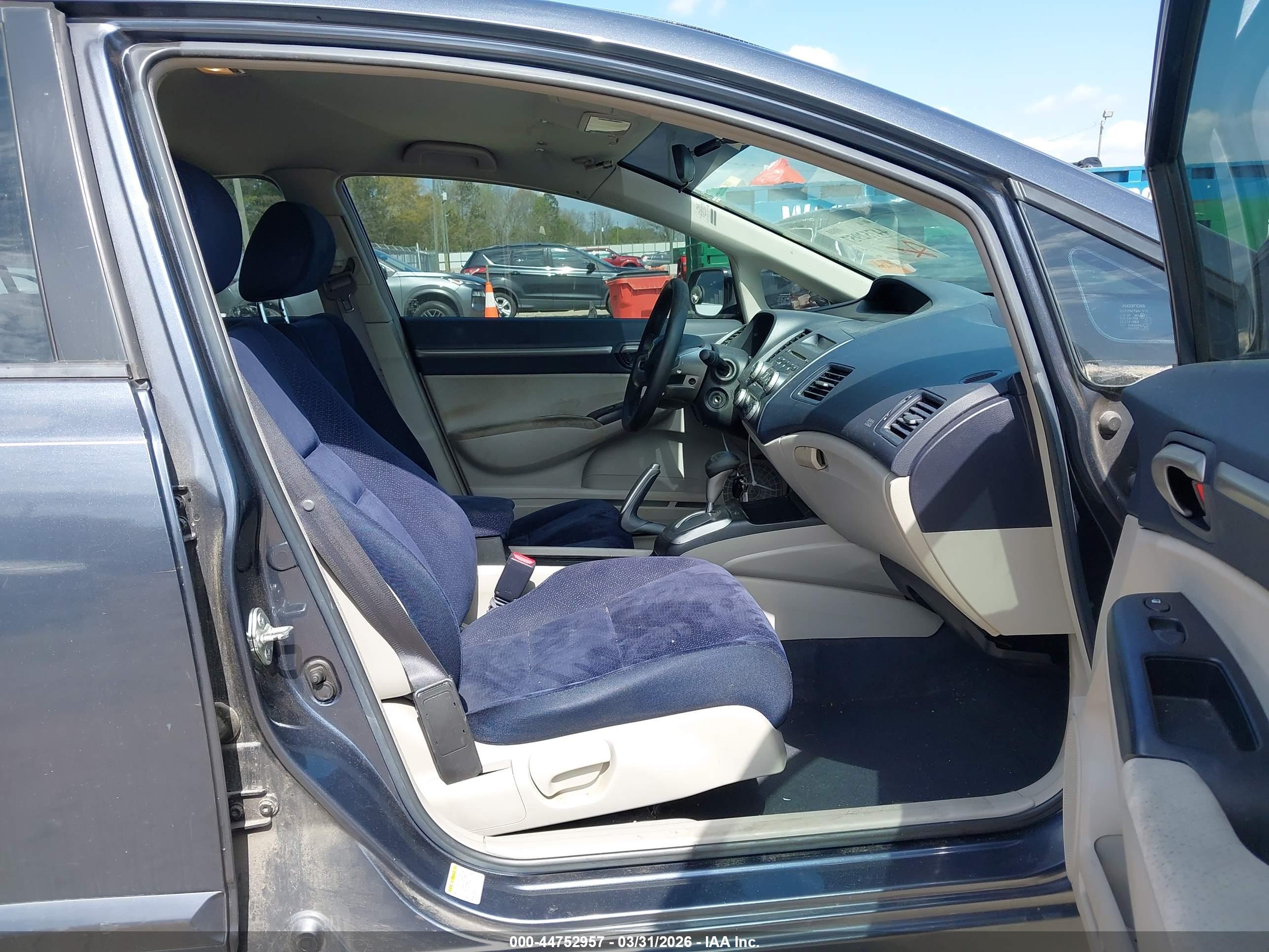 HONDA CIVIC image 5