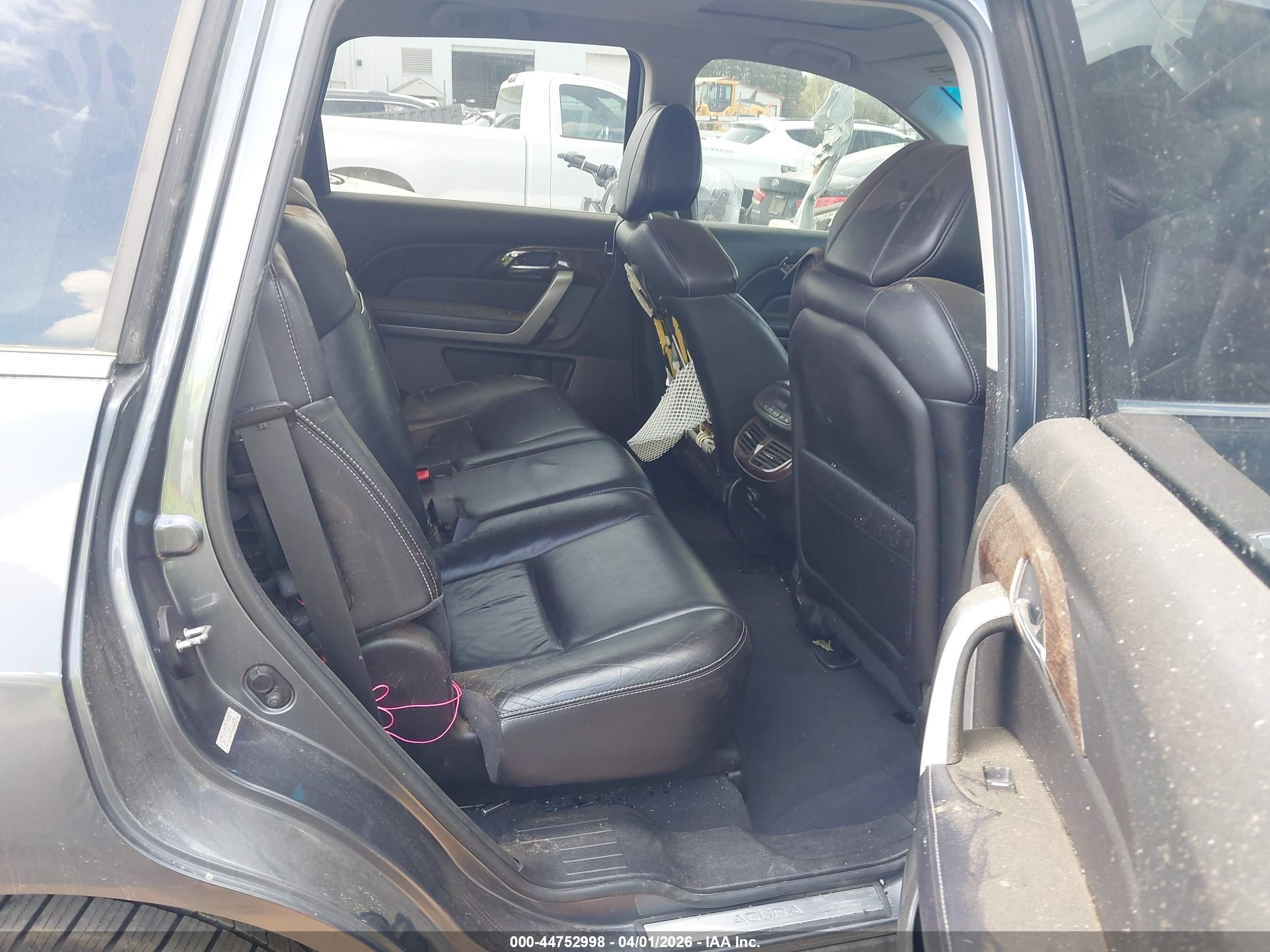 ACURA MDX image 8
