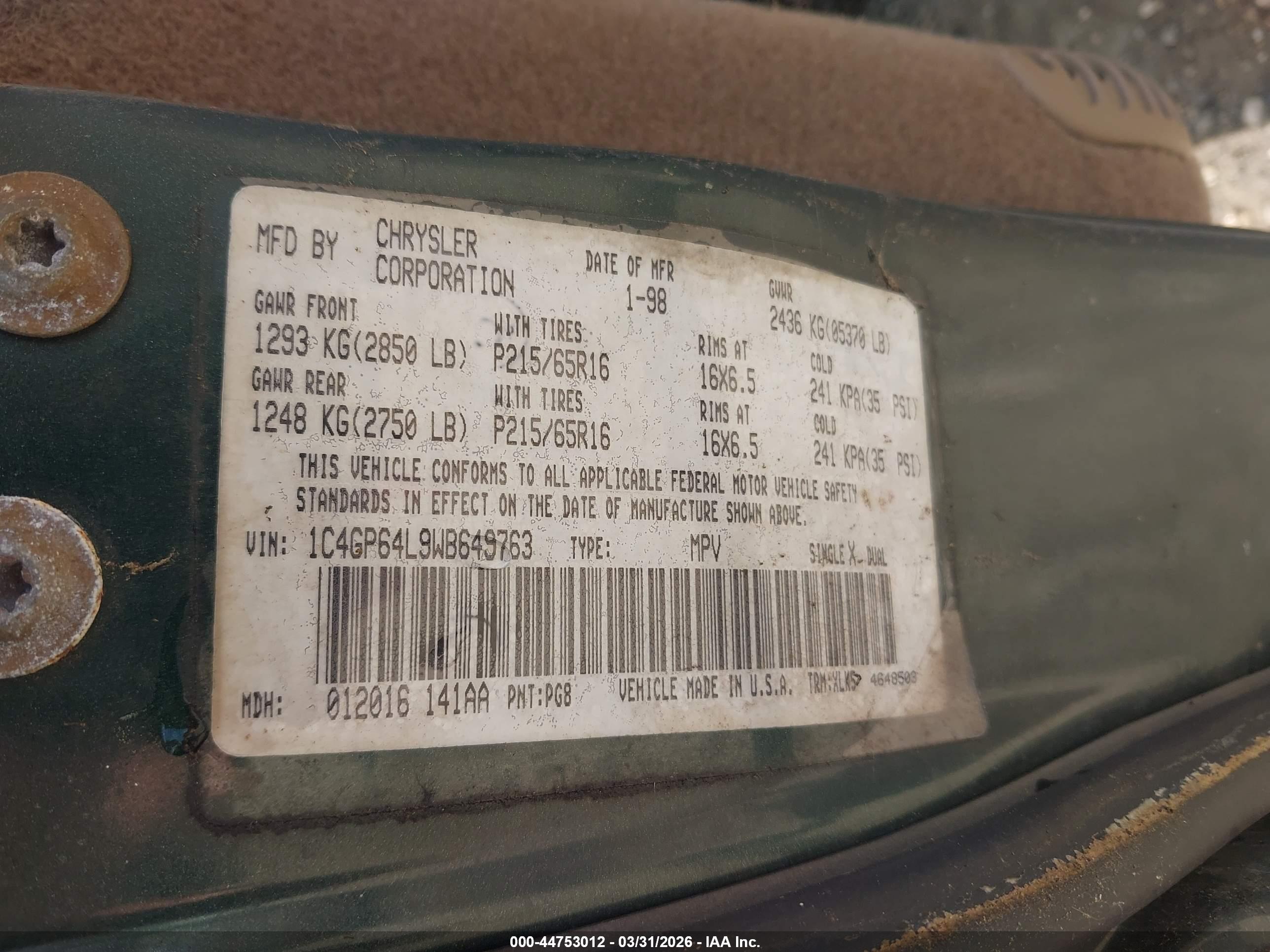 CHRYSLER TOWN image 9