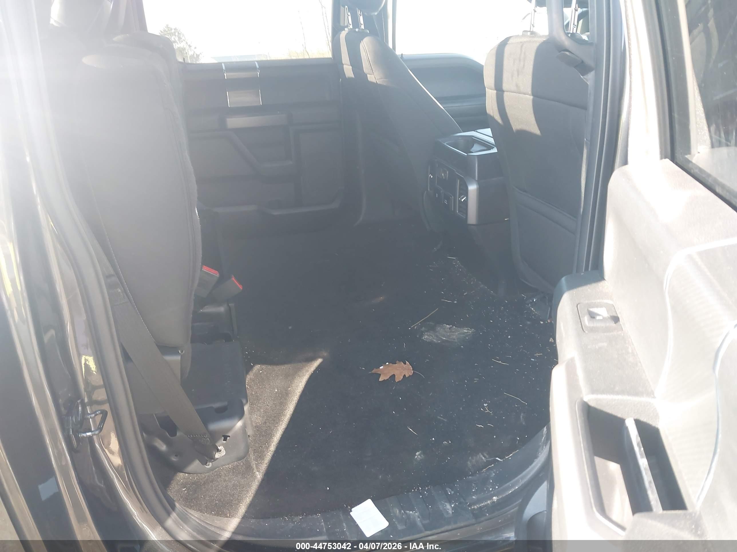 FORD F-150 image 8