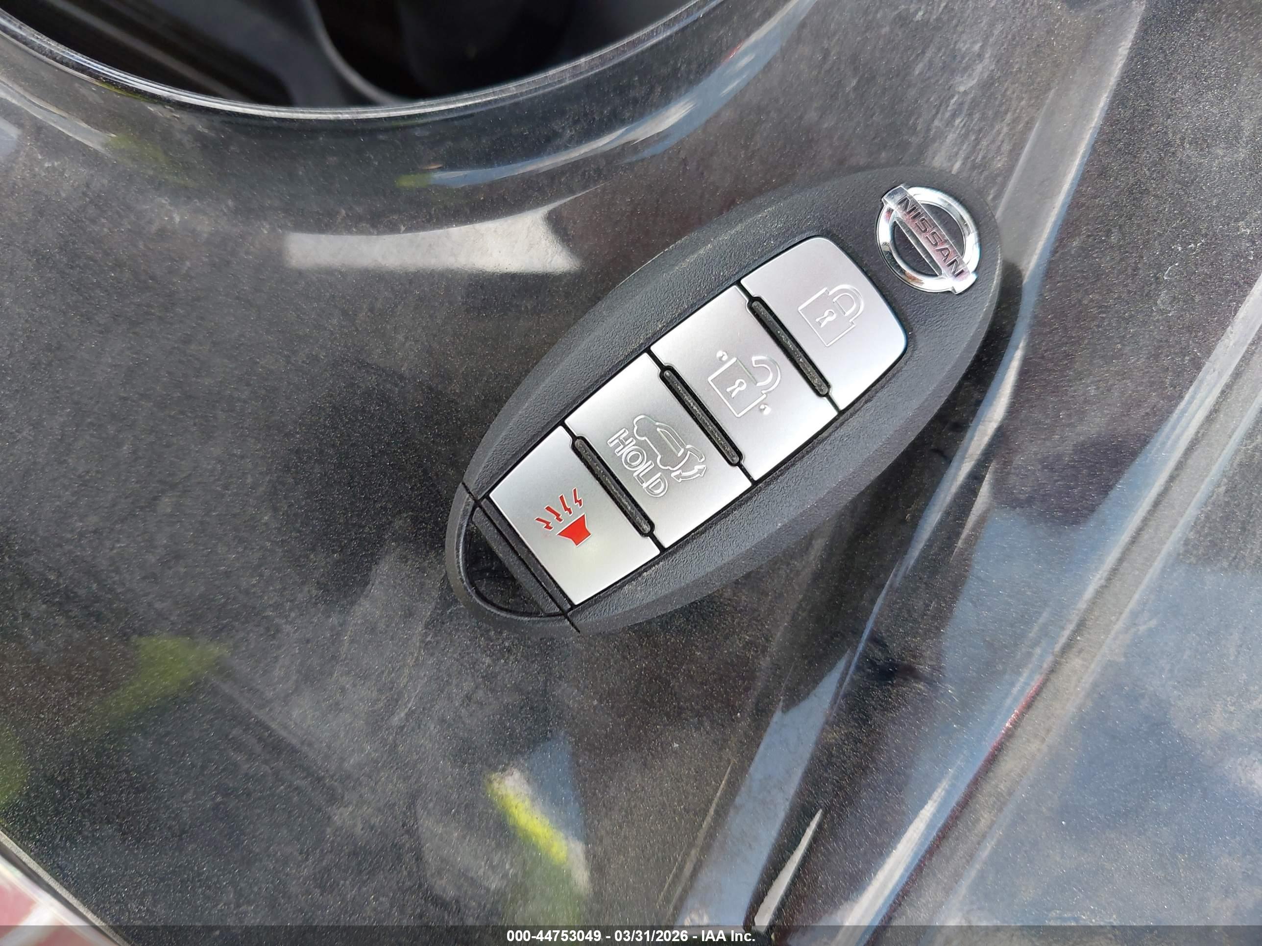 NISSAN ROGUE image 11