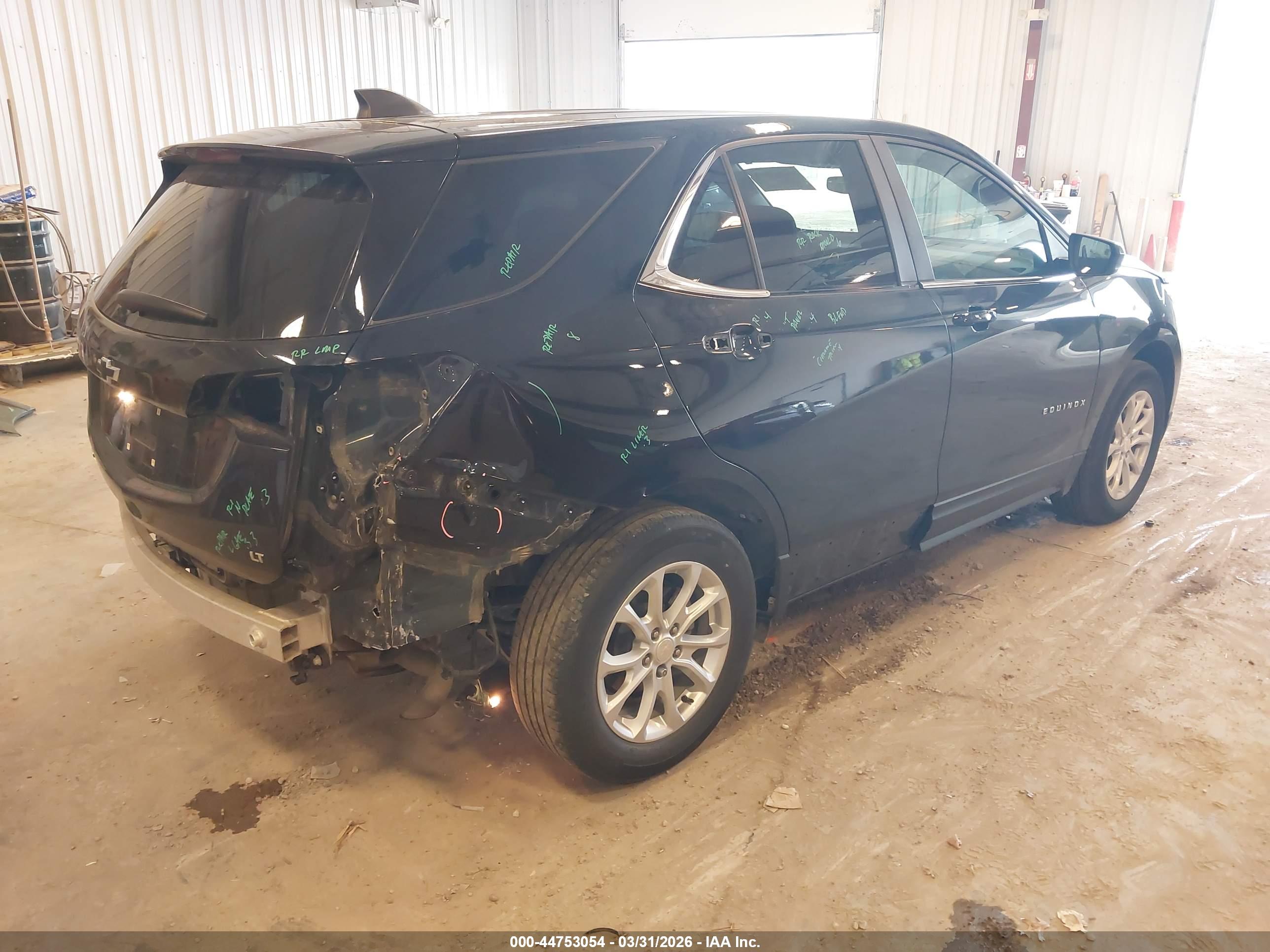 CHEVROLET EQUINOX image 4