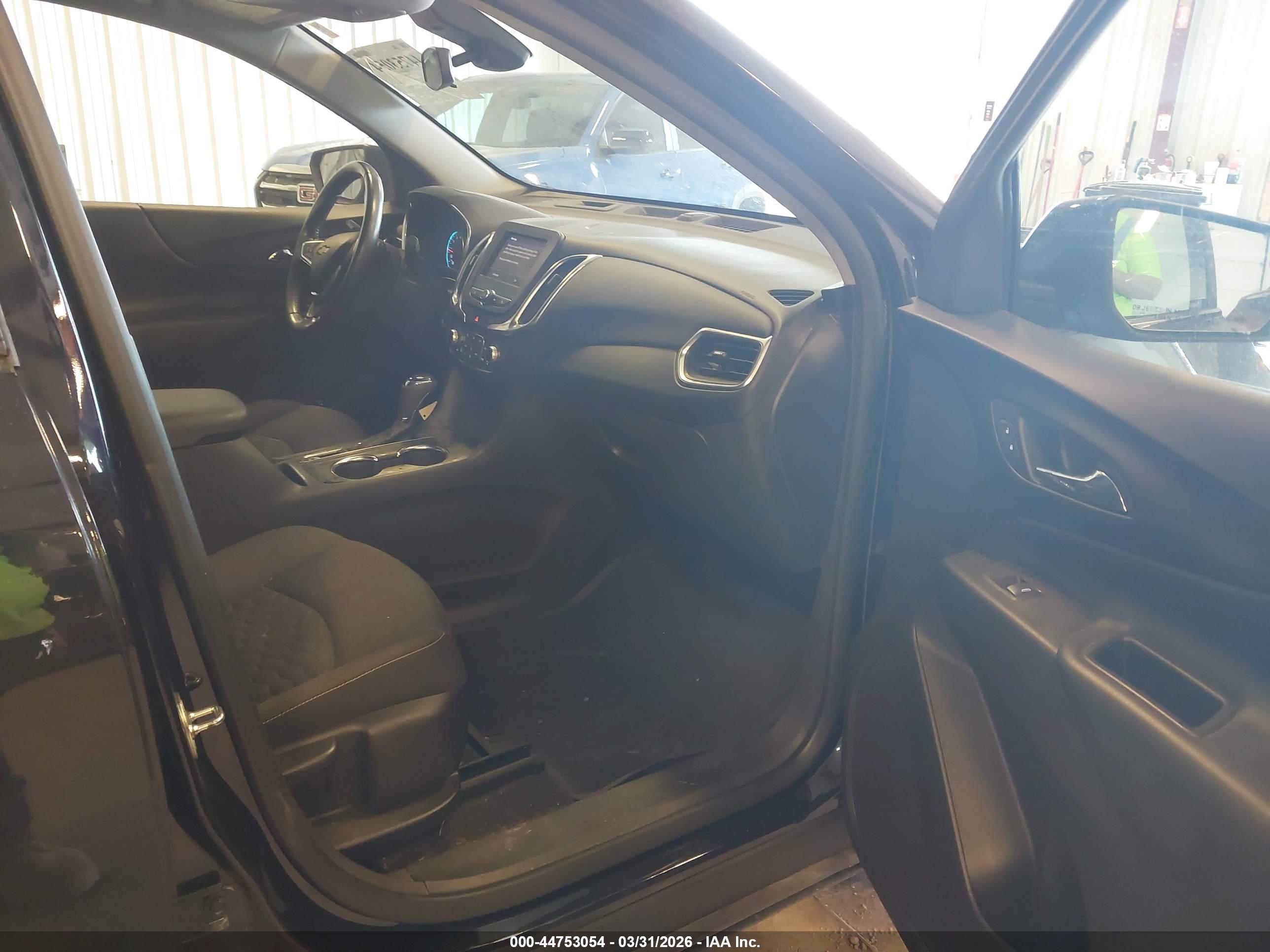 CHEVROLET EQUINOX image 5
