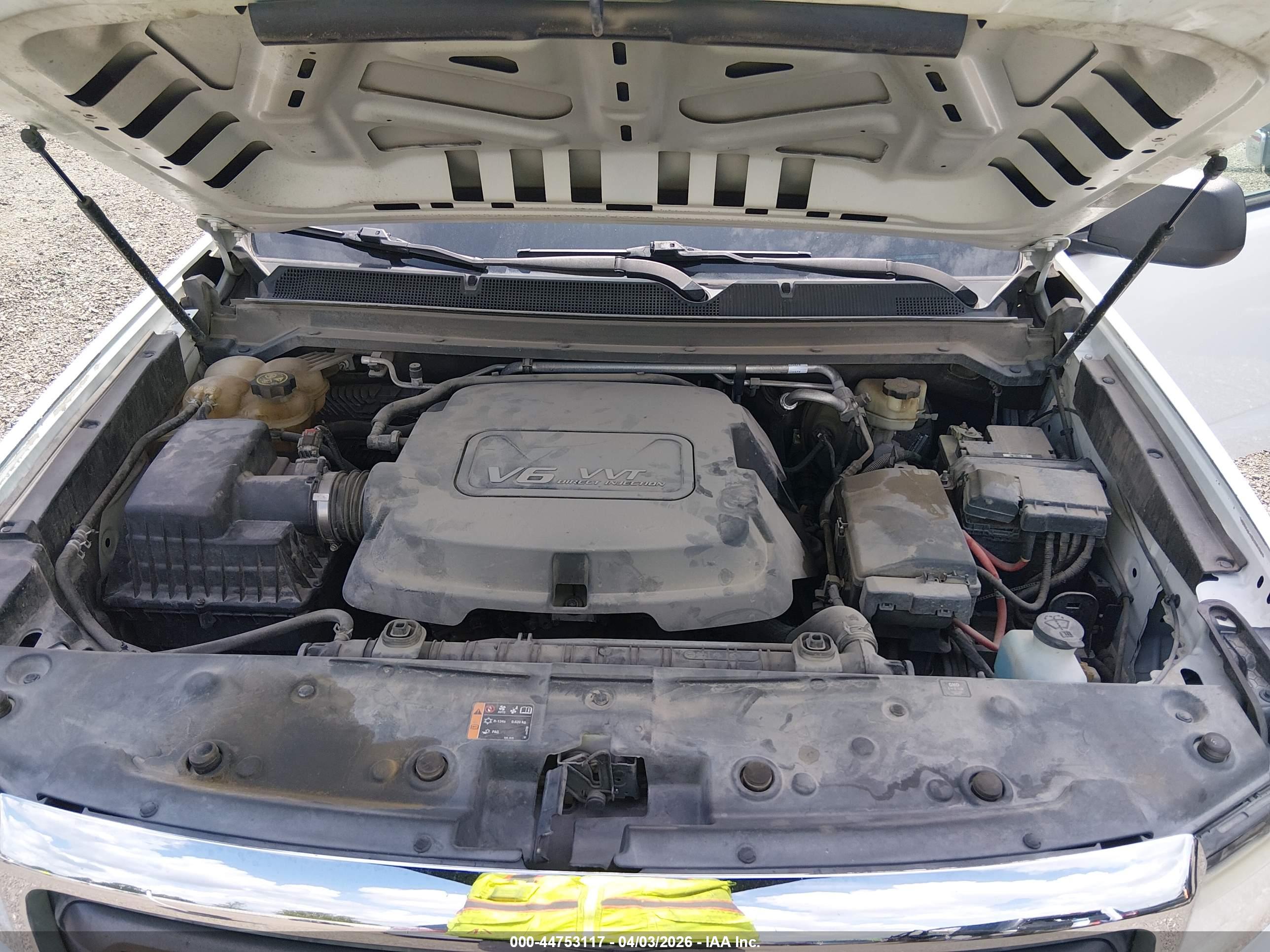 GMC CANYON image 10