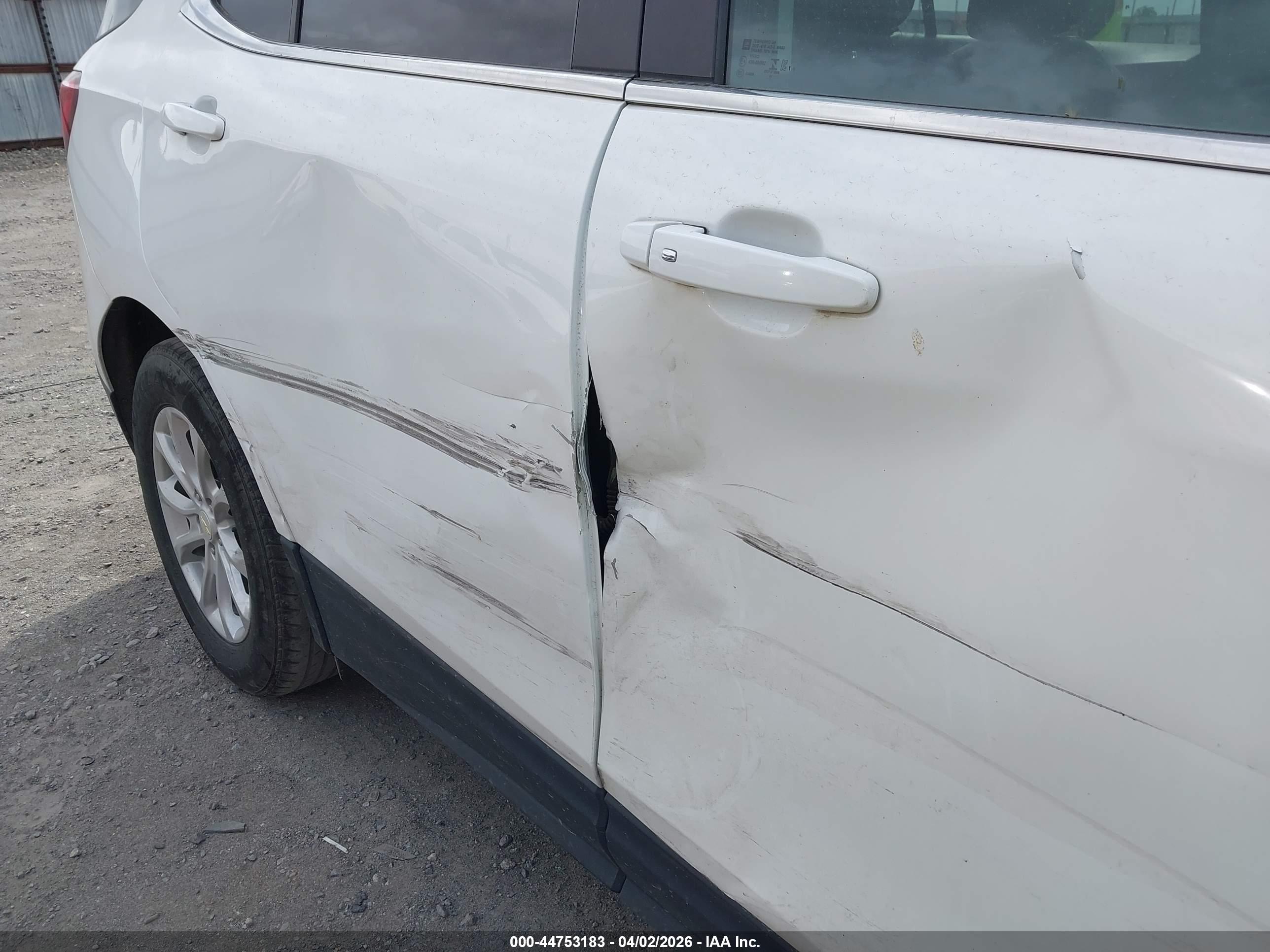 CHEVROLET EQUINOX image 6