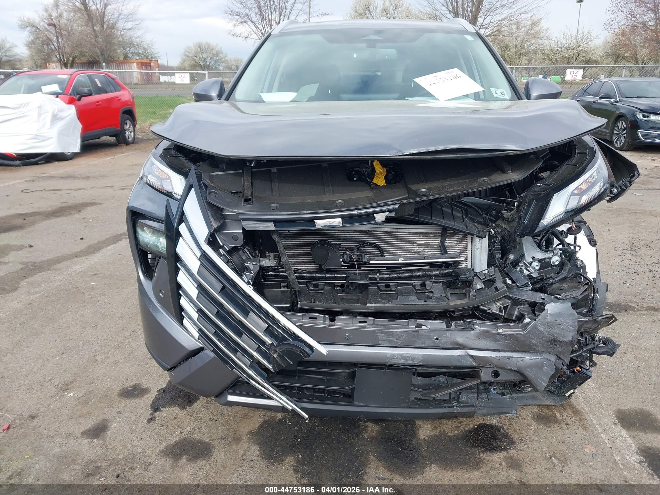 NISSAN ROGUE image 6