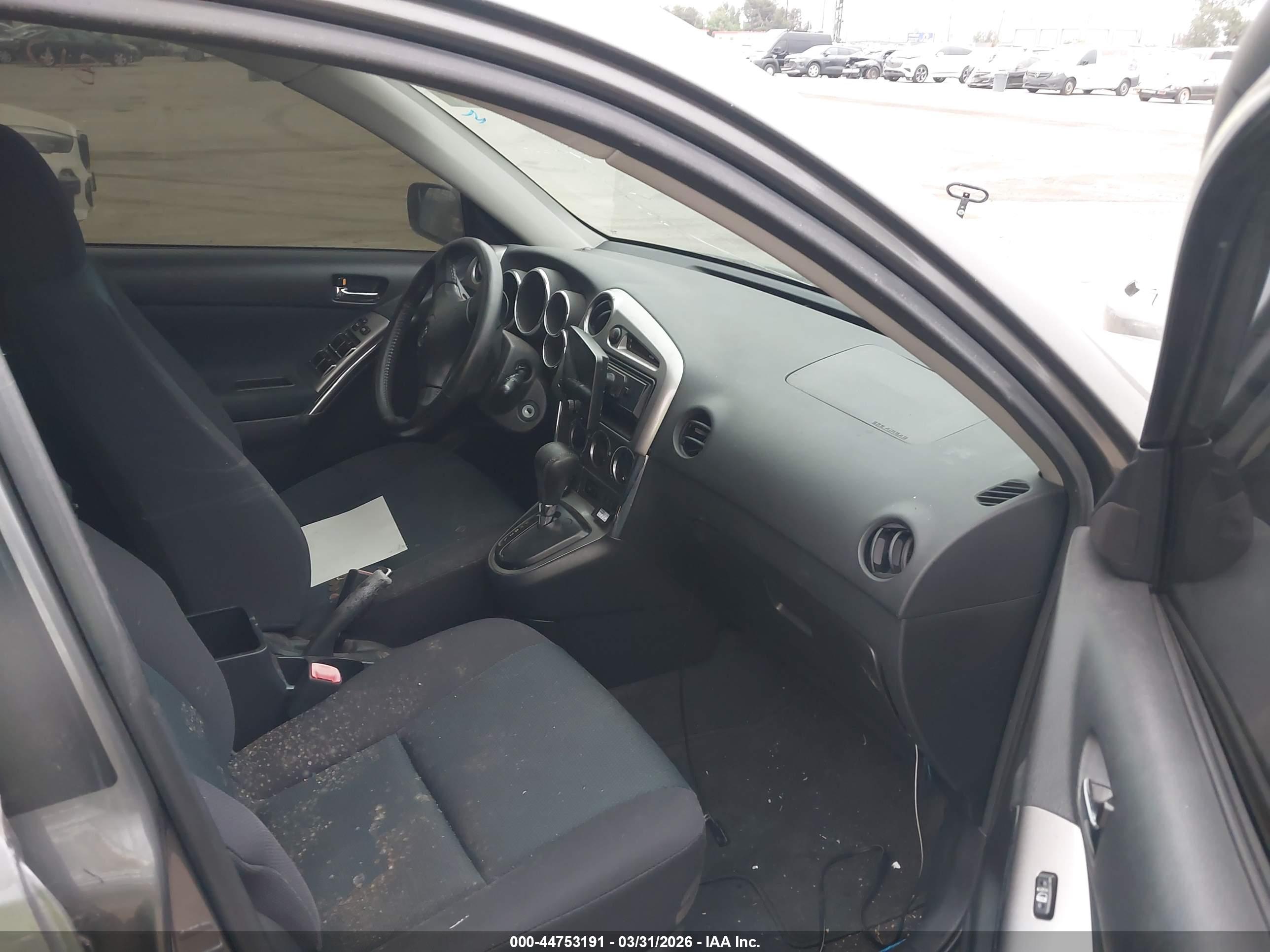 TOYOTA MATRIX image 5