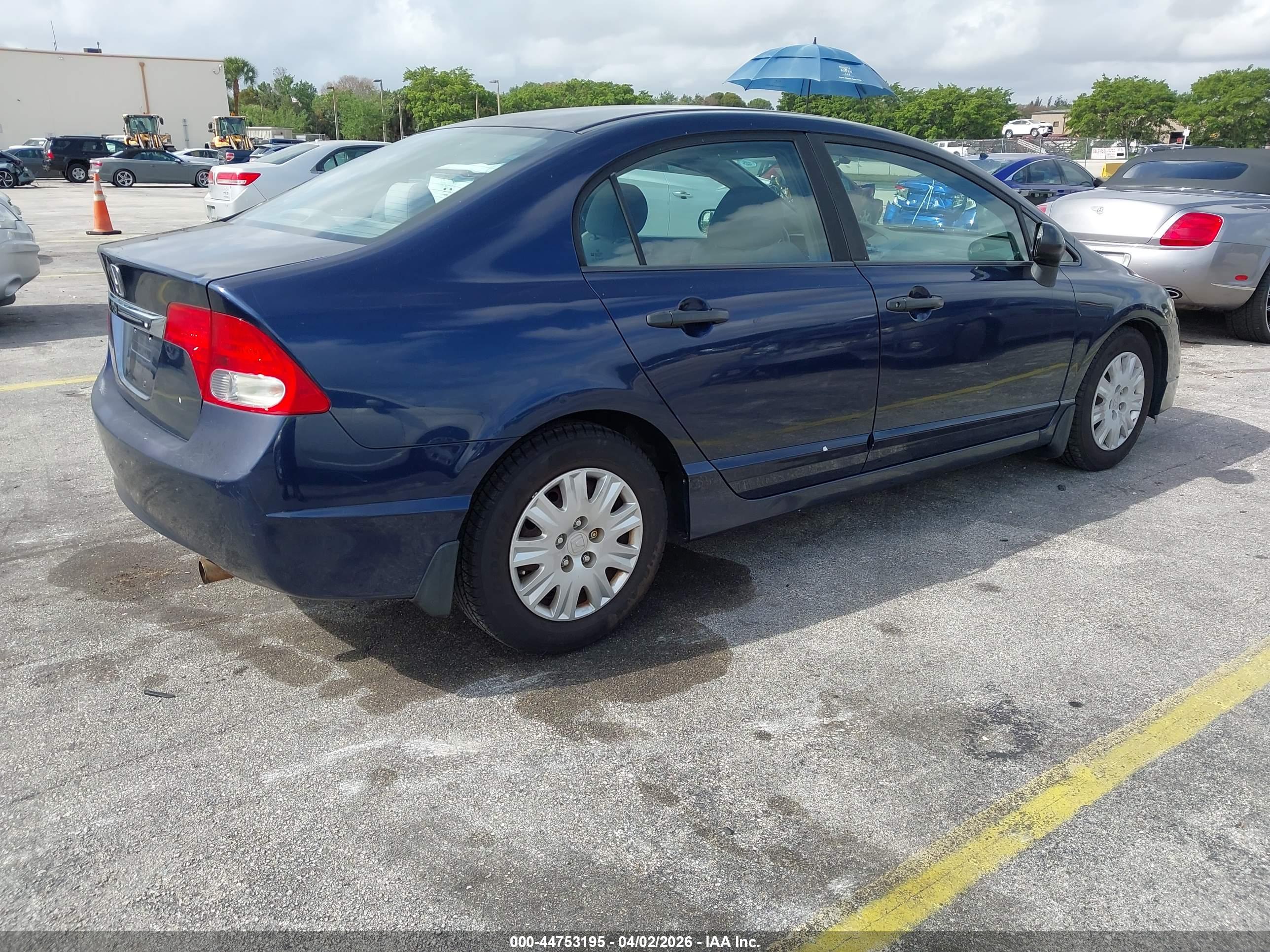 HONDA CIVIC image 4