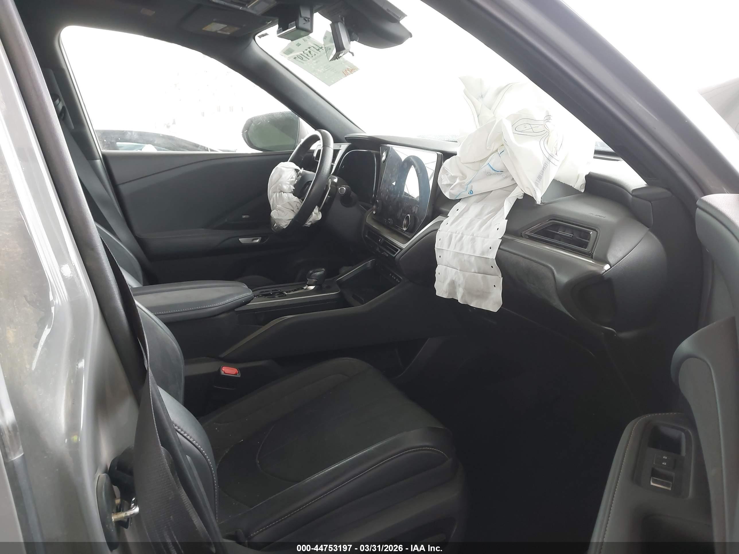 LEXUS TX image 5