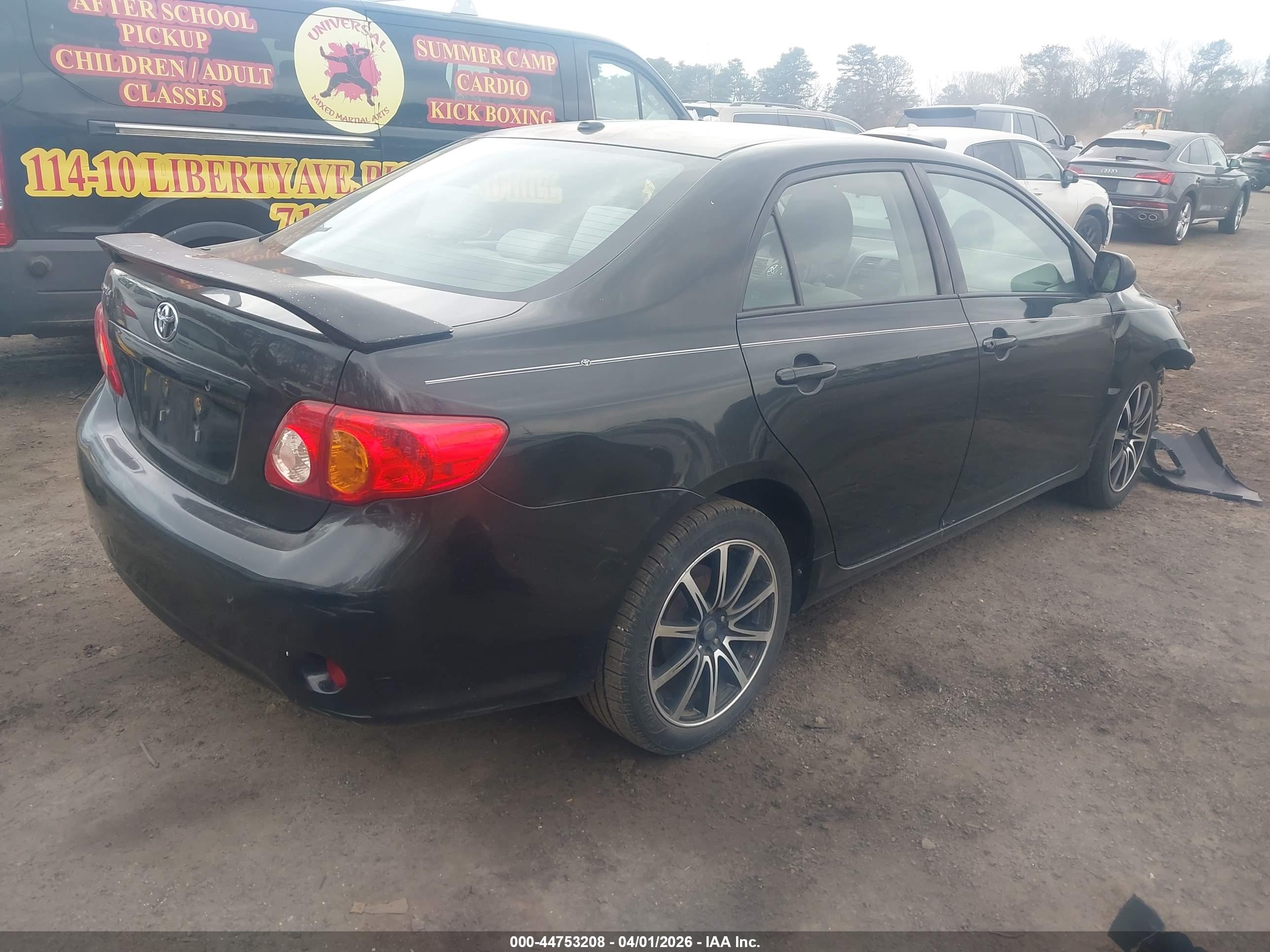 TOYOTA COROLLA image 4