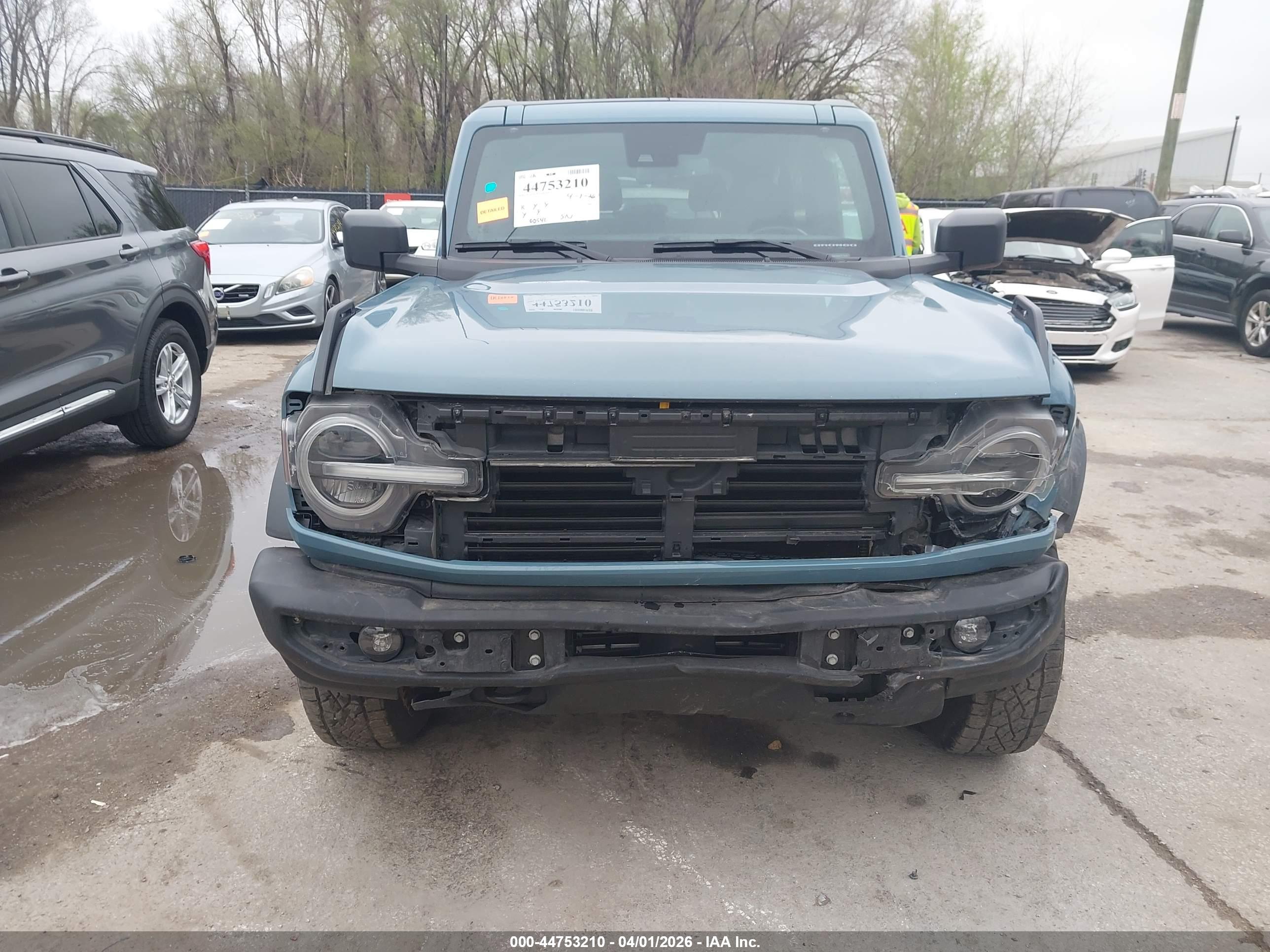 FORD BRONCO image 6