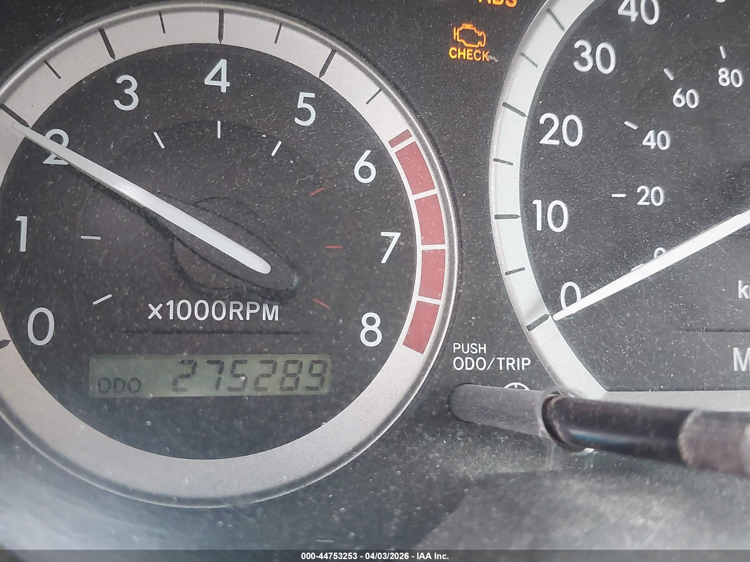 TOYOTA SIENNA image 7