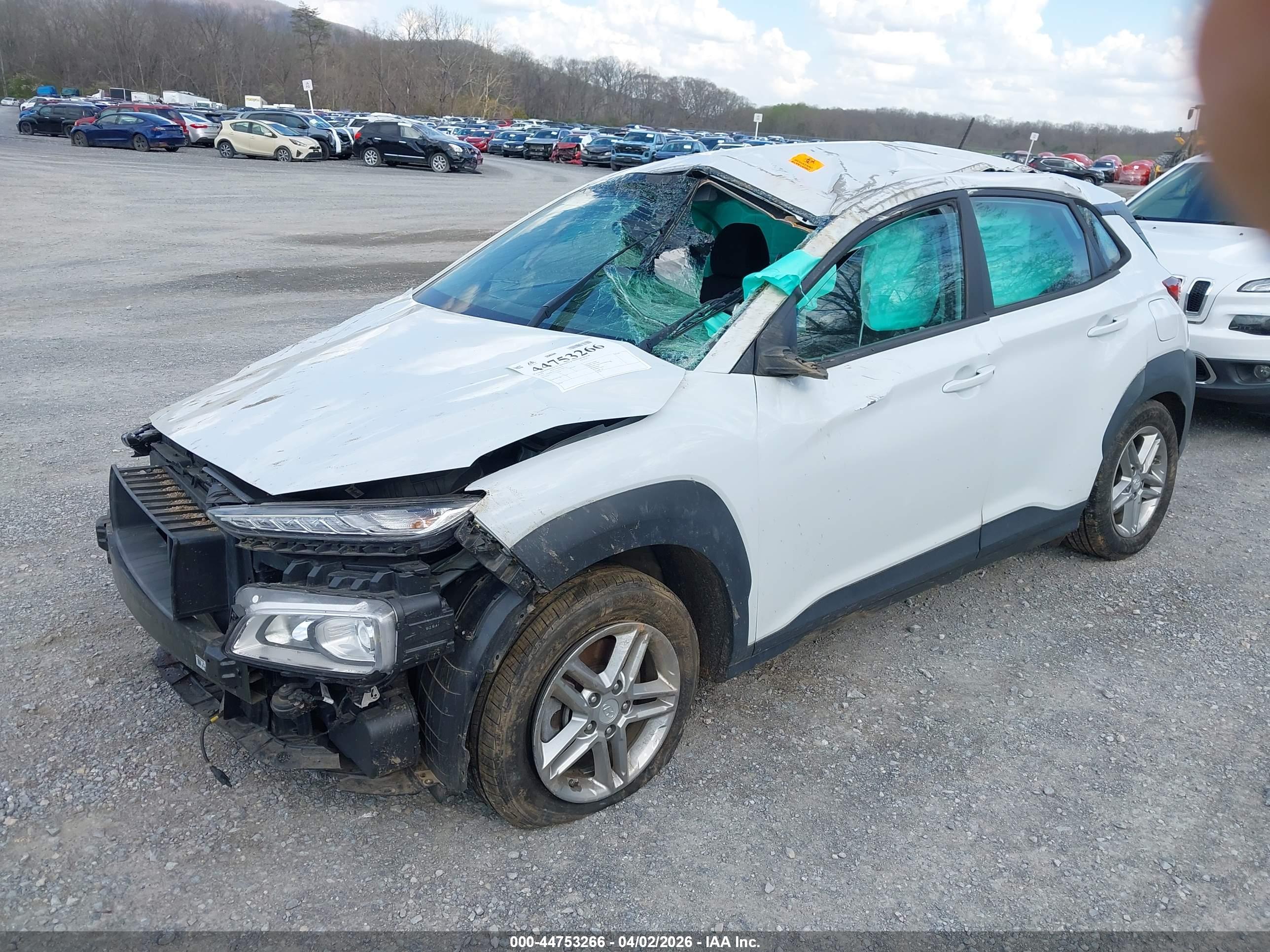 HYUNDAI KONA image 2